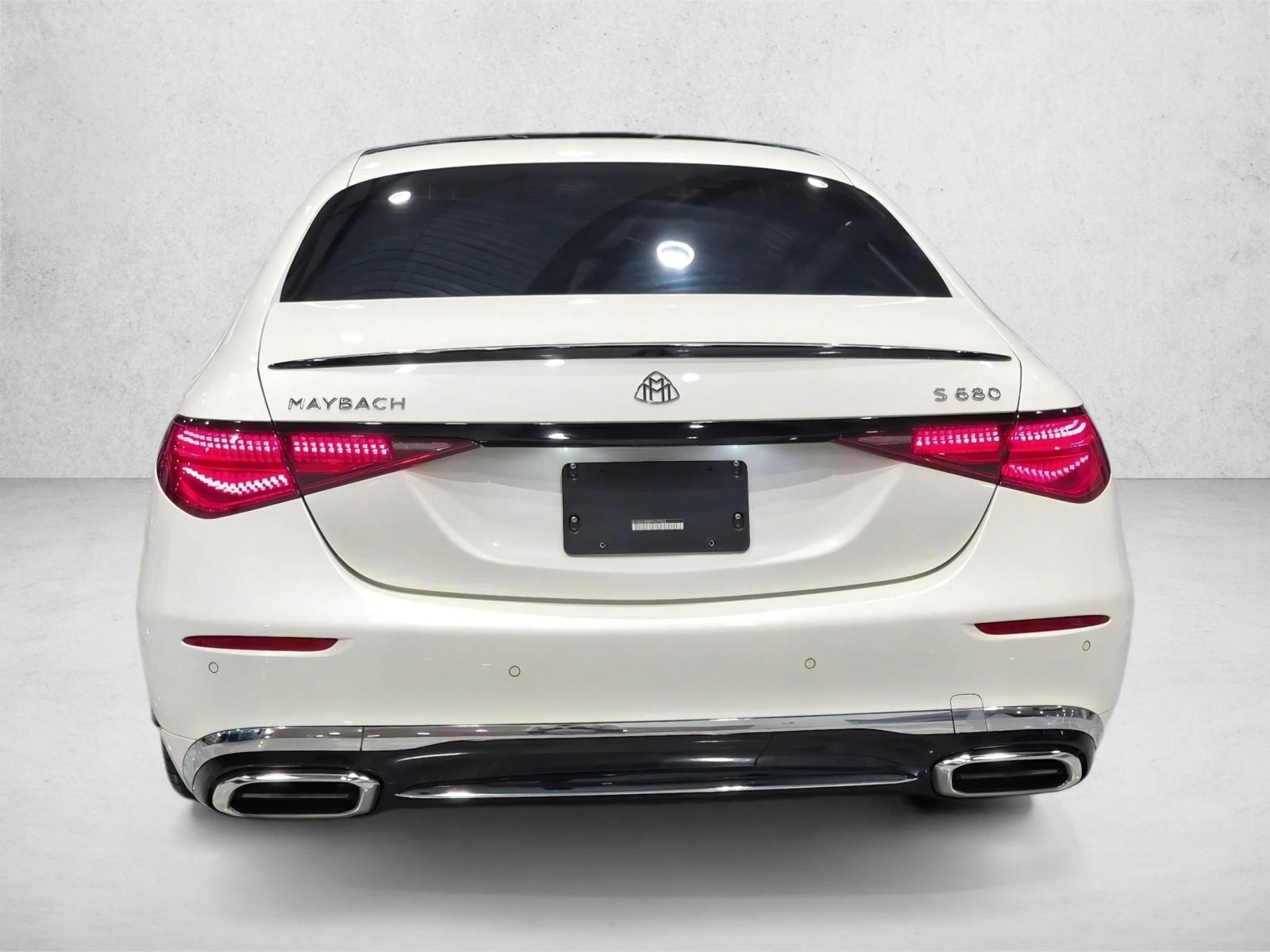 Used 2023 Manufaktur Diamond White Mercedes-Benz Maybach S 680 image 7