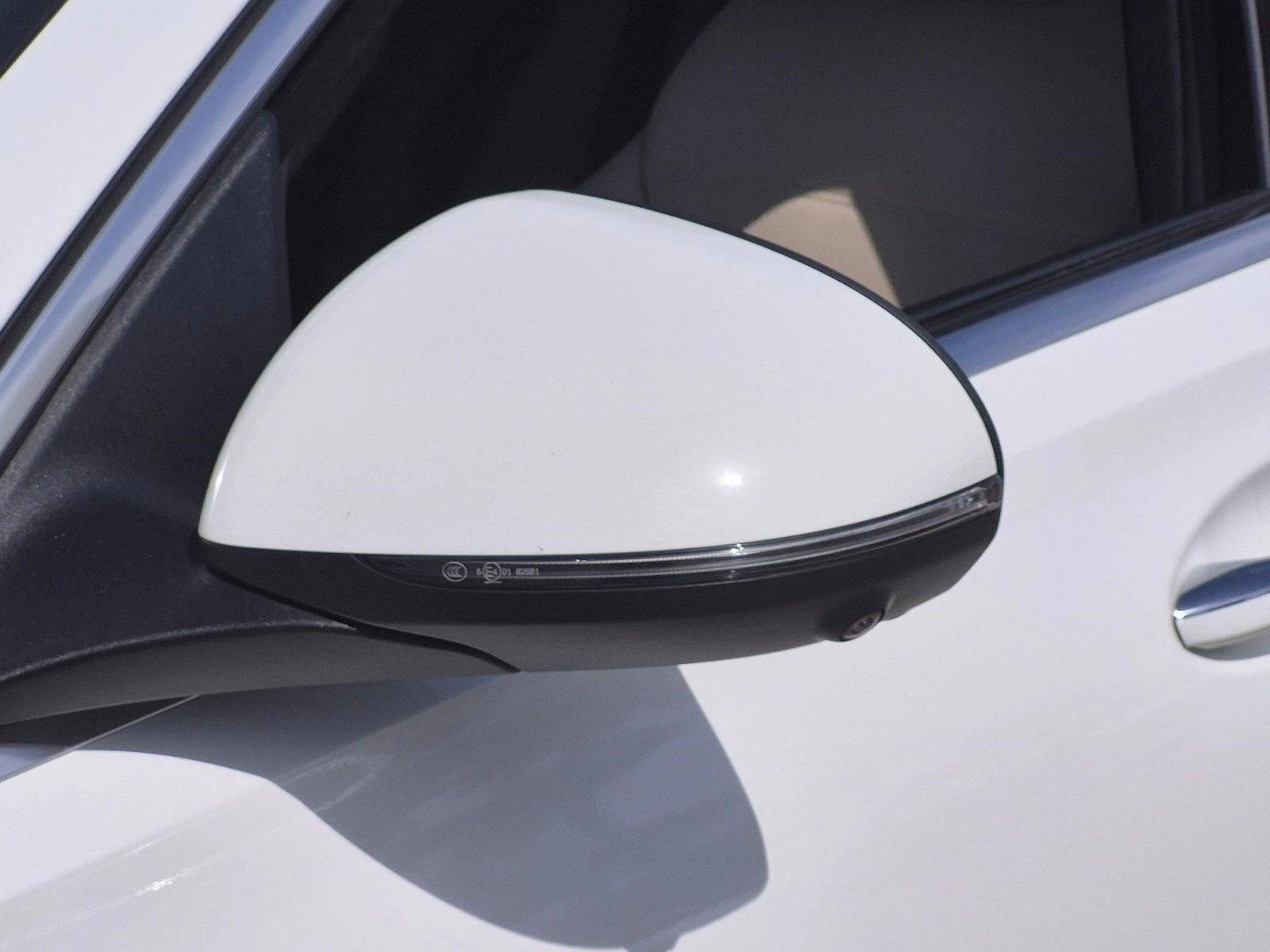 Used 2023 Polar White Mercedes-Benz C 300 image 10