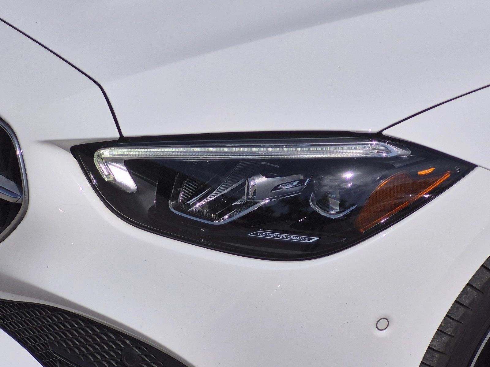 Used 2023 Polar White Mercedes-Benz C 300 image 9