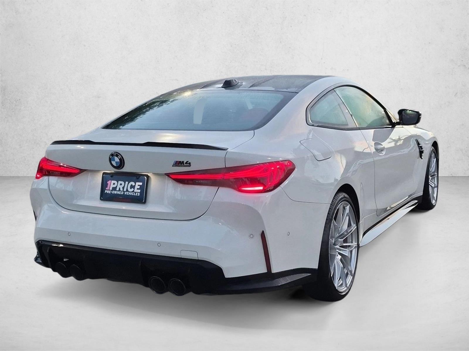 Used 2026 Alpine White BMW Competition image 5