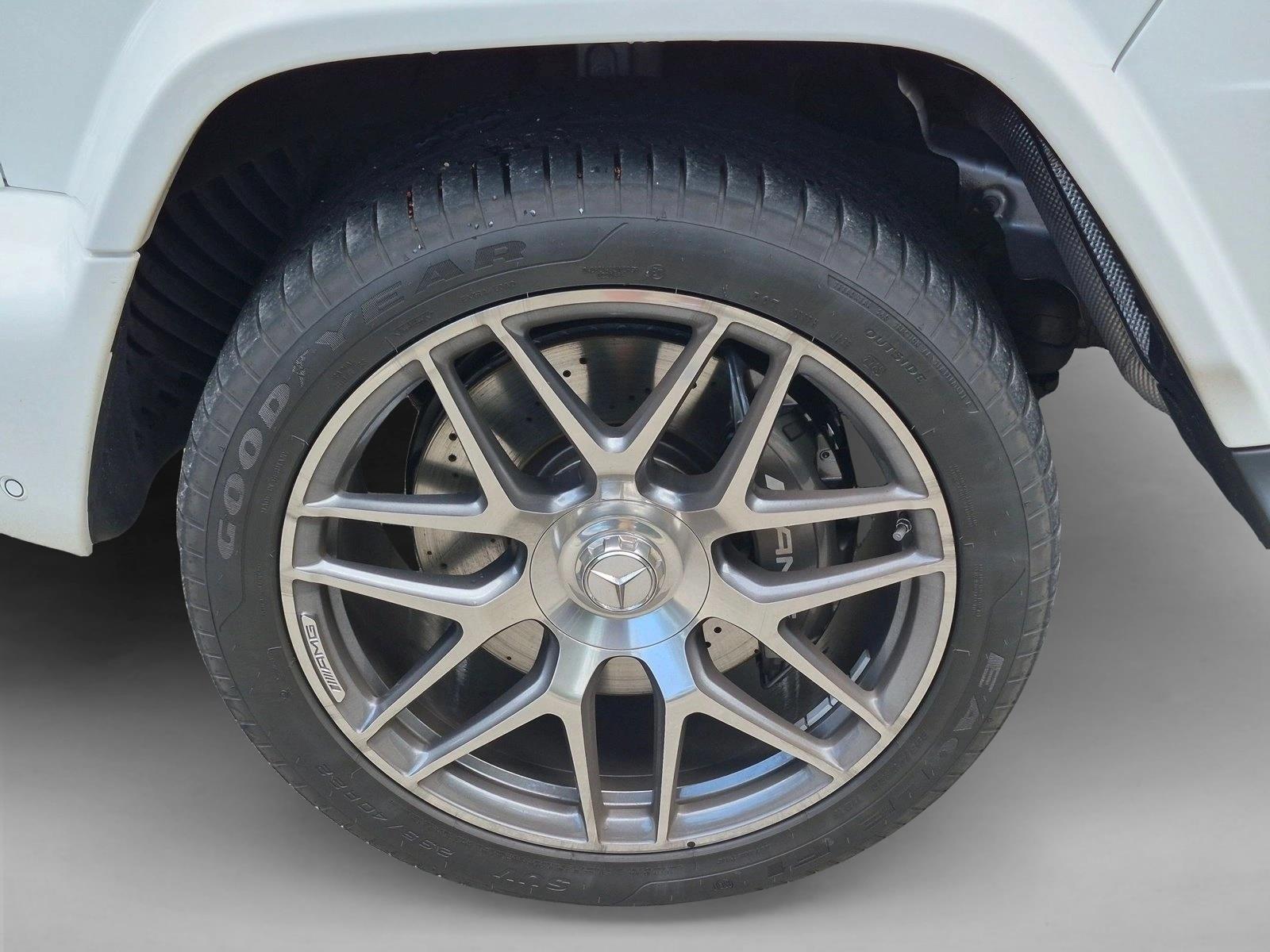 Used 2026 Polar White Mercedes-Benz AMG® G 63 image 24
