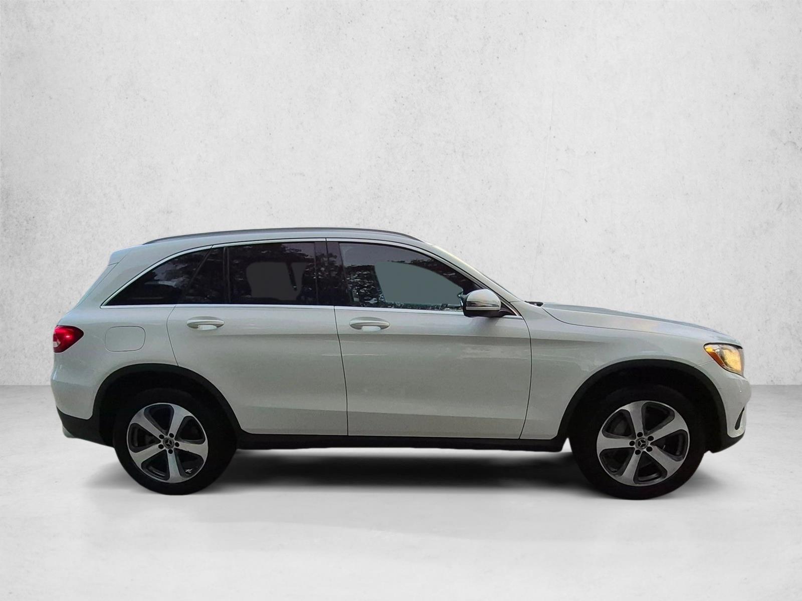 Used 2019 Polar White Mercedes-Benz GLC 300 image 4
