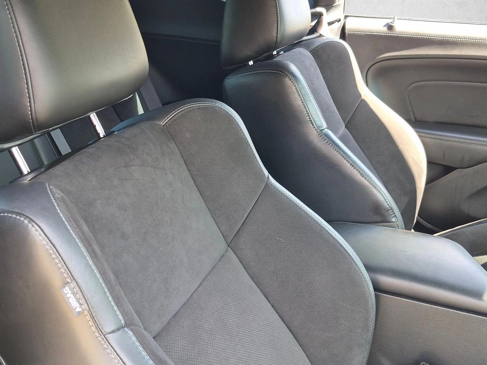 Used 2020 Pitch Black Clearcoat Dodge R/T image 10