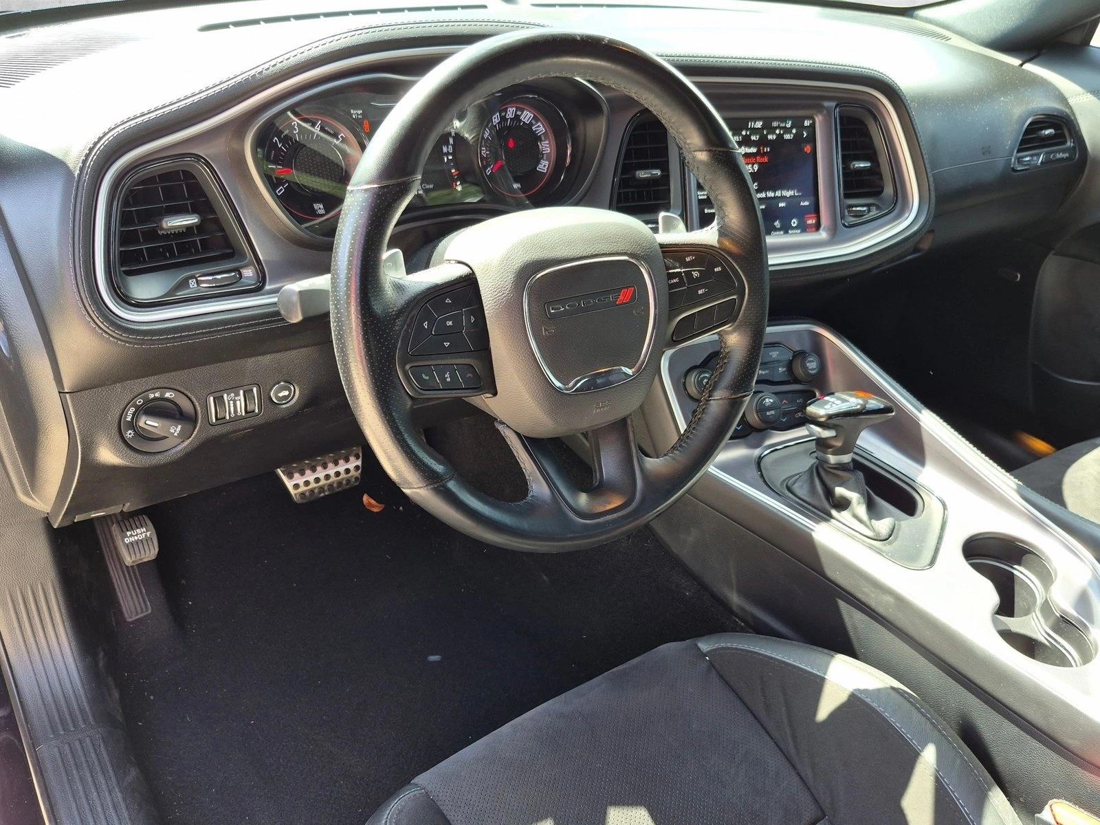 Used 2020 Pitch Black Clearcoat Dodge R/T image 11