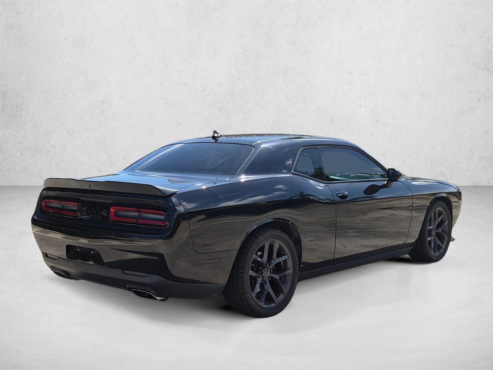 Used 2020 Pitch Black Clearcoat Dodge R/T image 5