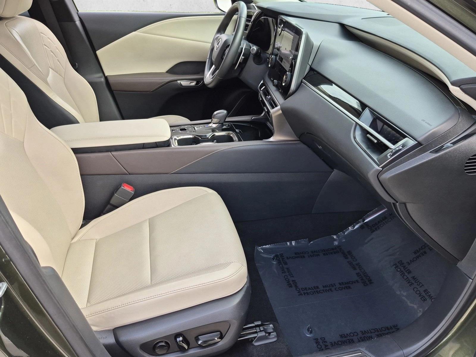 Used 2023 Nori Green Pearl Lexus RX 350 image 19