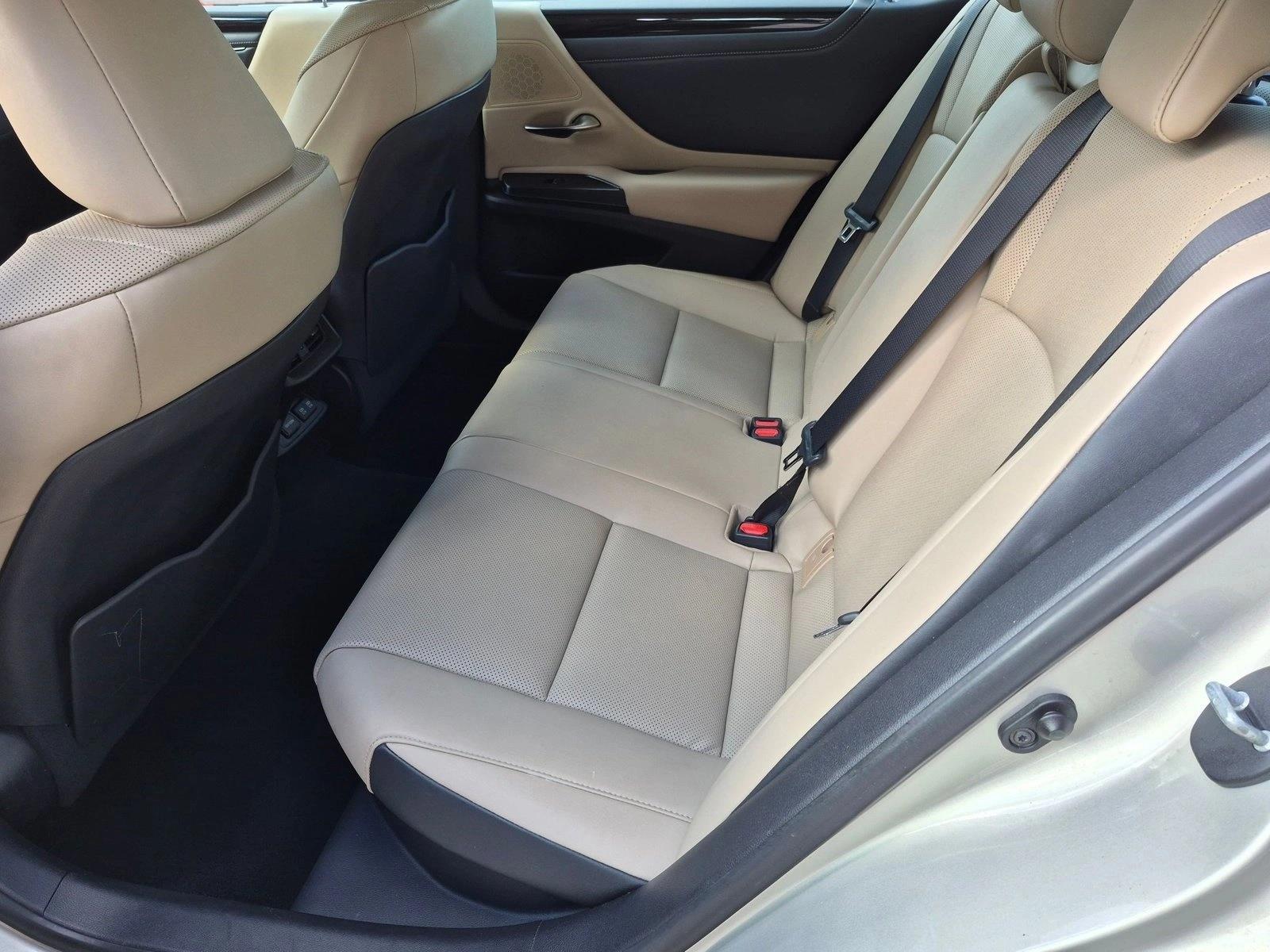 Used 2021 Moonbeam Beige Metallic Lexus ES 300h image 19
