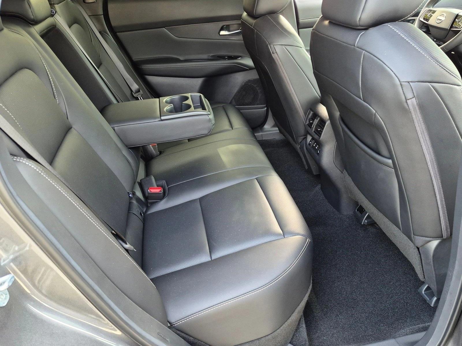 Used 2026 Gun Metallic Nissan SL image 21