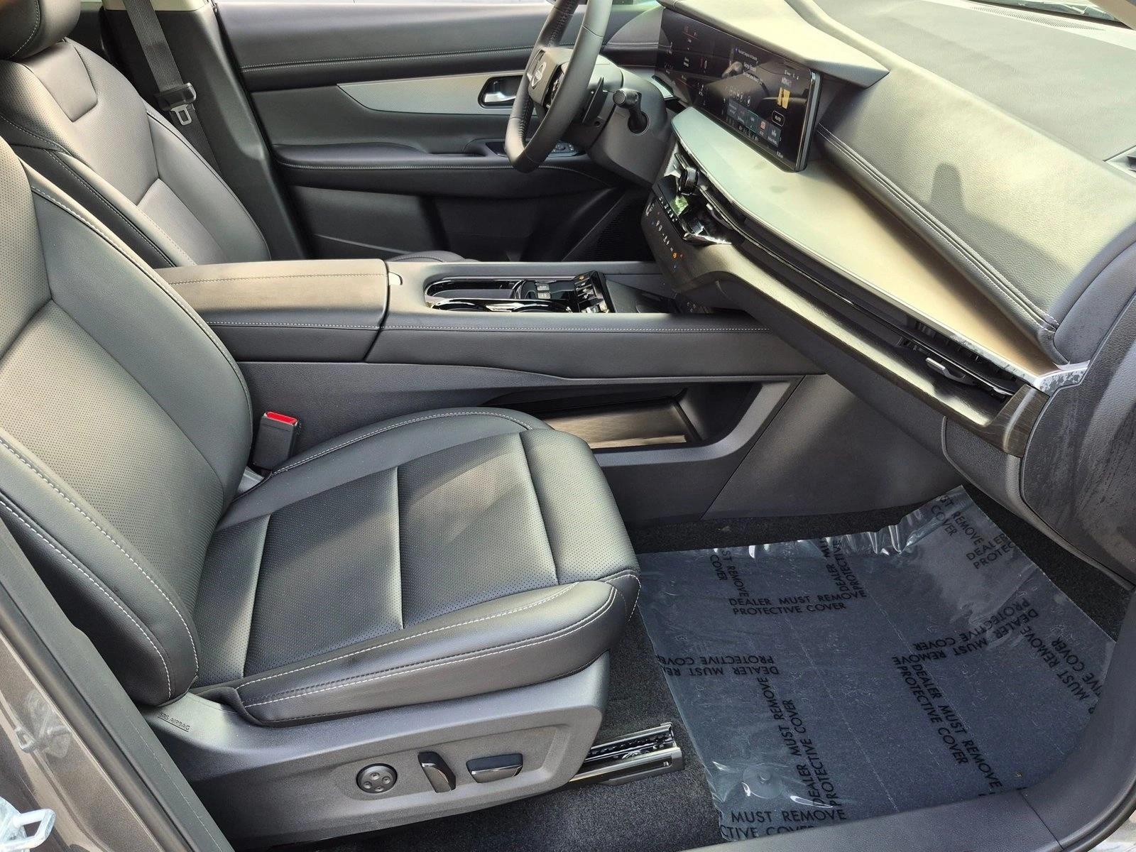 Used 2026 Gun Metallic Nissan SL image 22