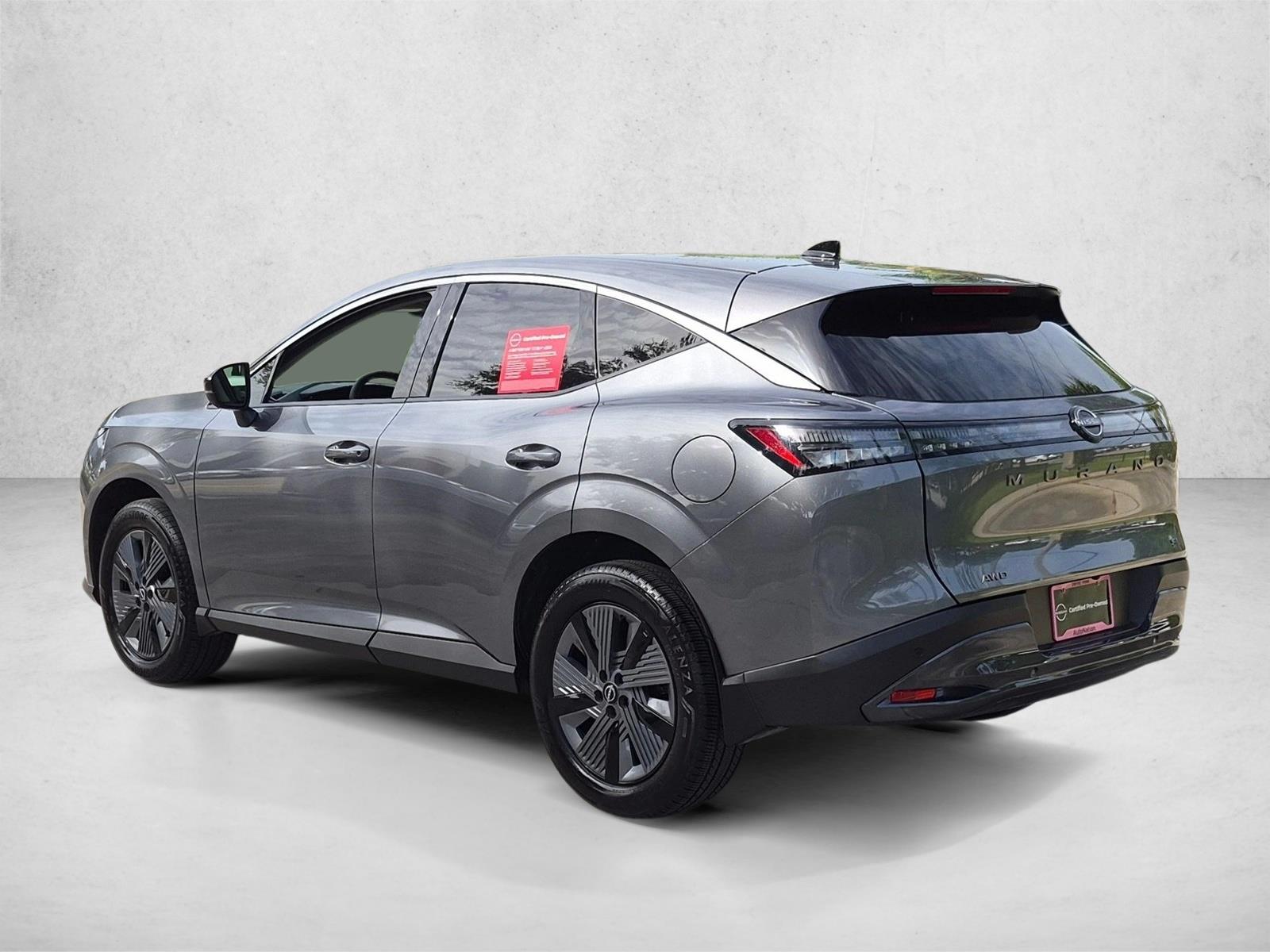 Used 2026 Gun Metallic Nissan SL image 8
