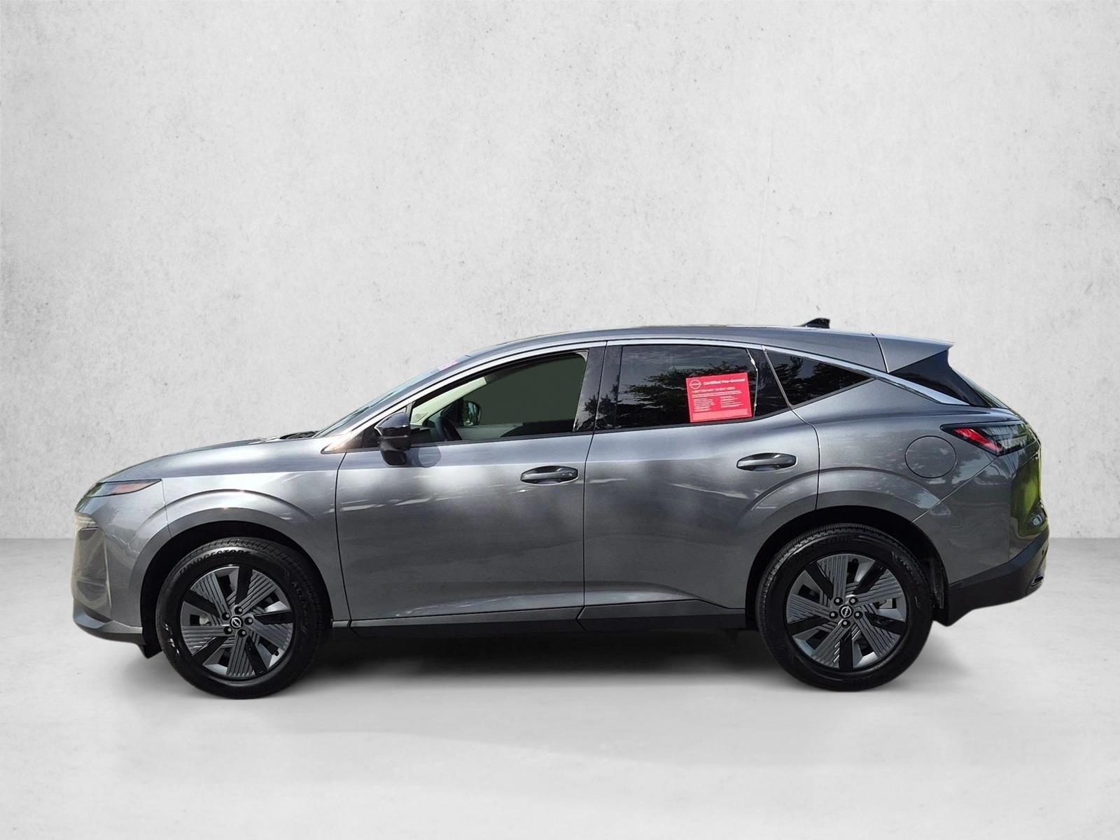 Used 2026 Gun Metallic Nissan SL image 9