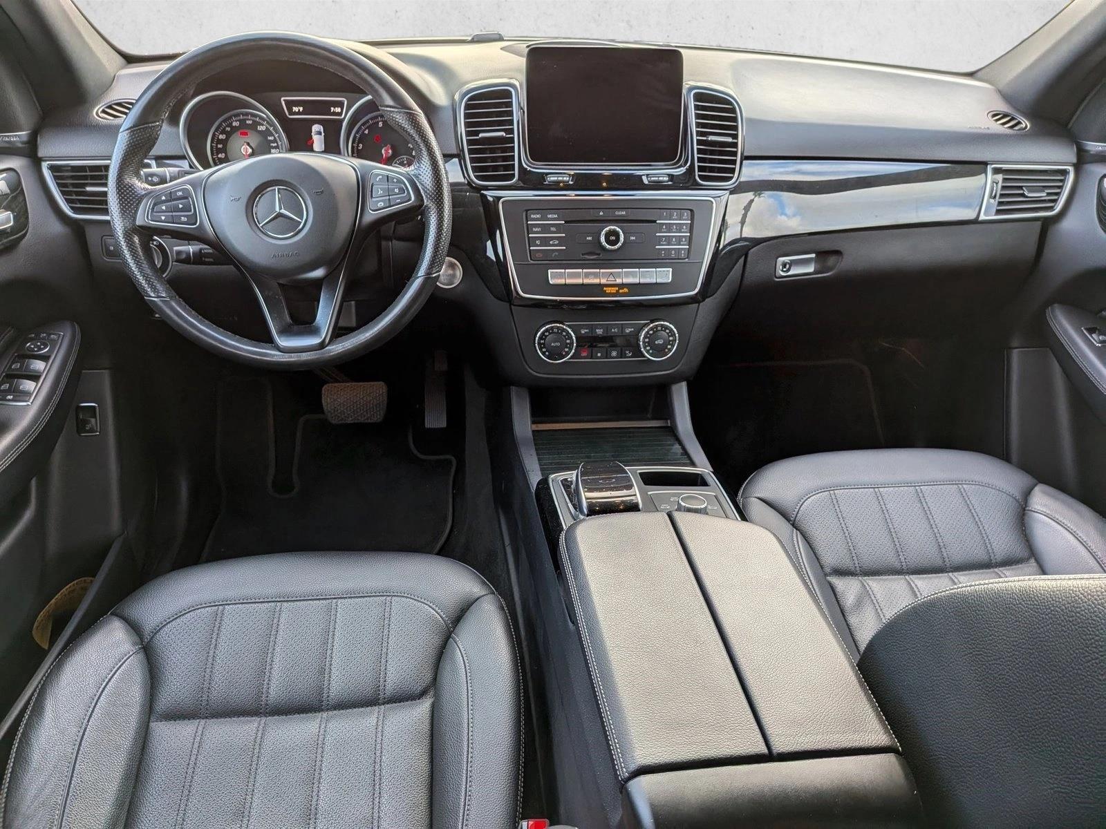 Thumbnail: 2018 Mercedes-Benz GLE - 4