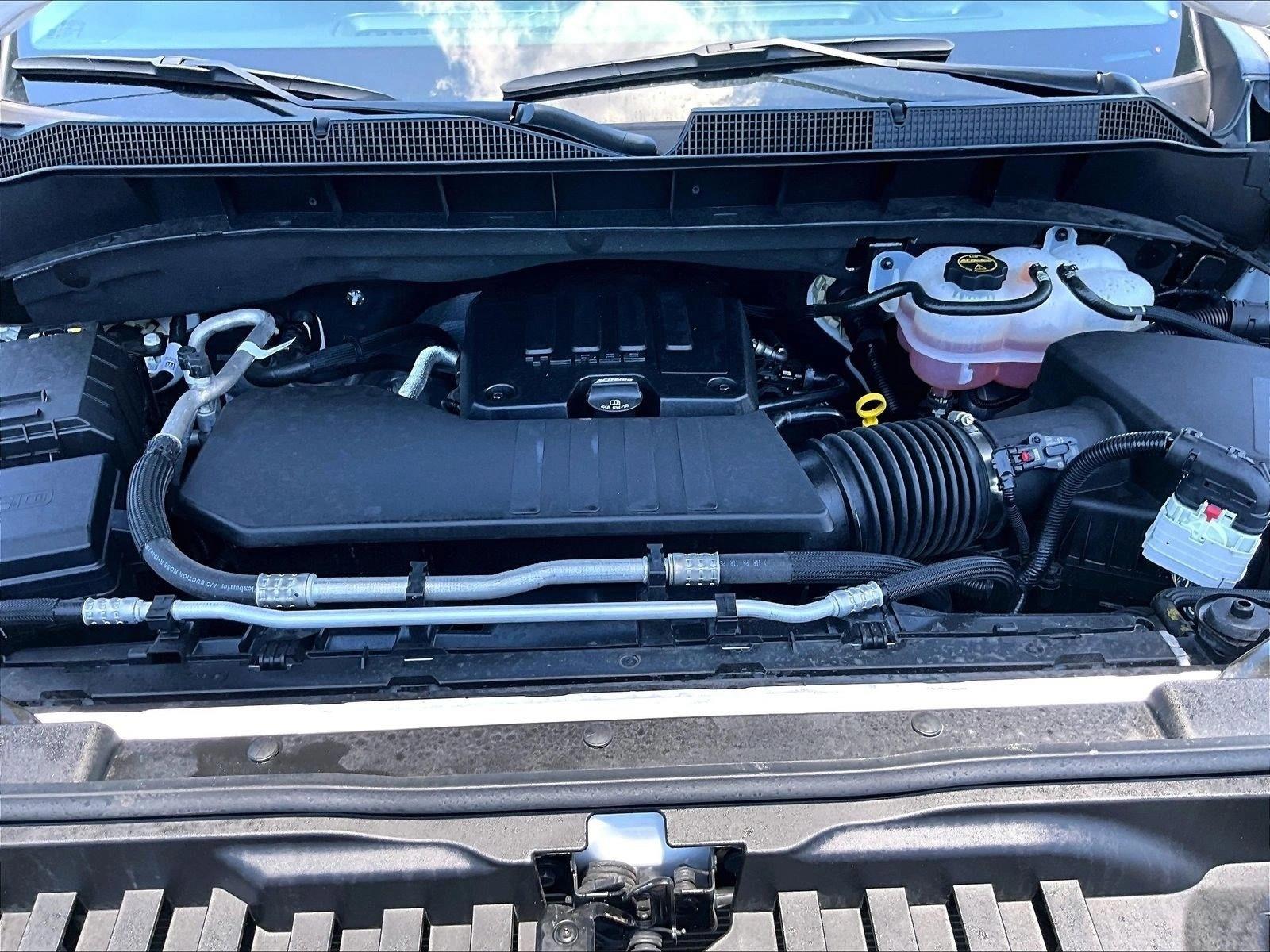 Used 2026 Summit White Chevrolet Custom image 11