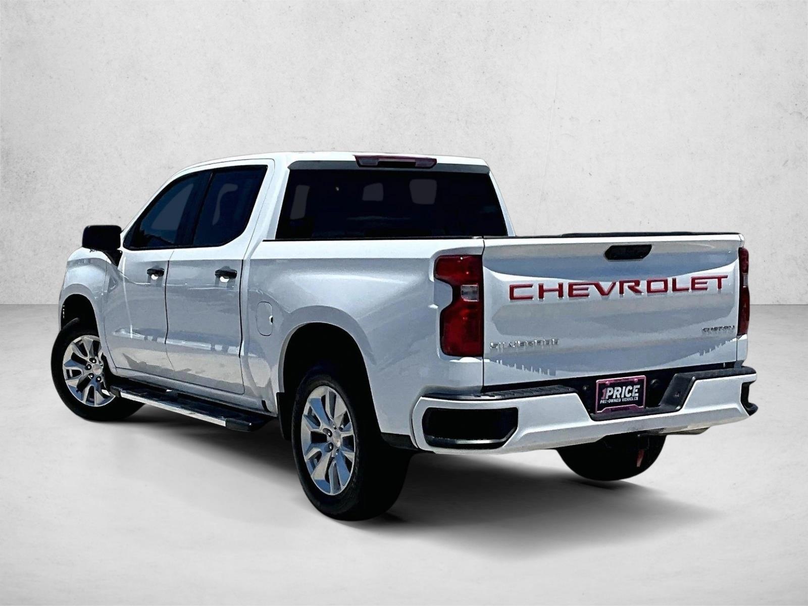 Used 2026 Summit White Chevrolet Custom image 13