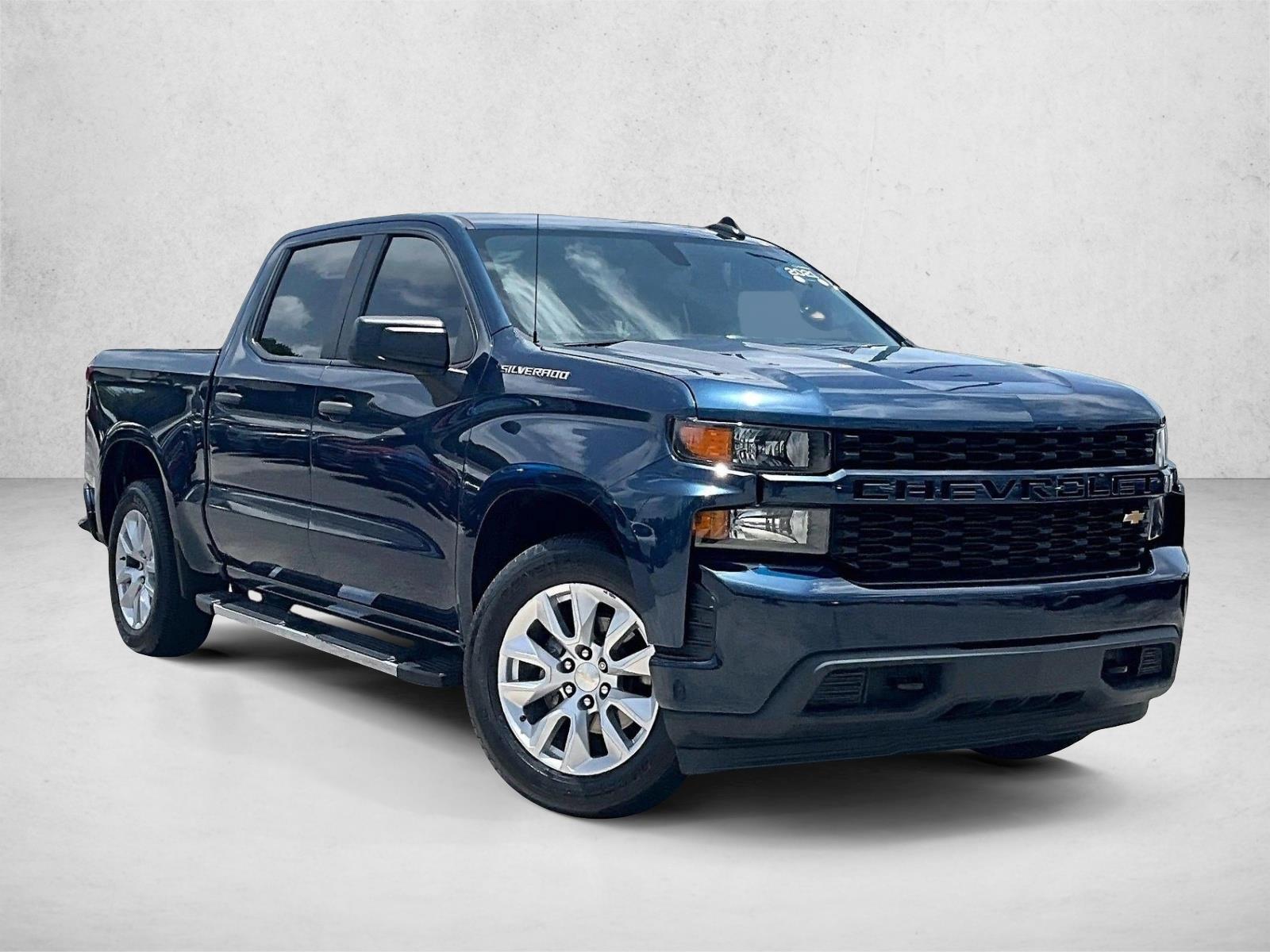 Used 2021 Northsky Blue Metallic Chevrolet Custom image 12
