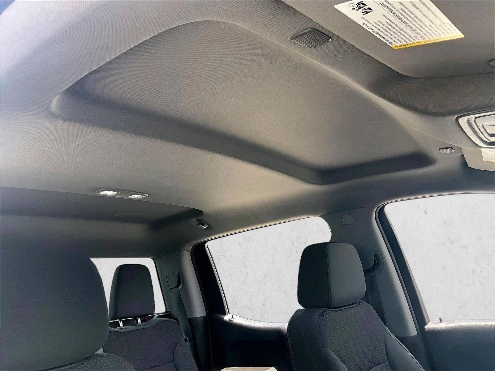 Used 2021 Northsky Blue Metallic Chevrolet Custom image 17