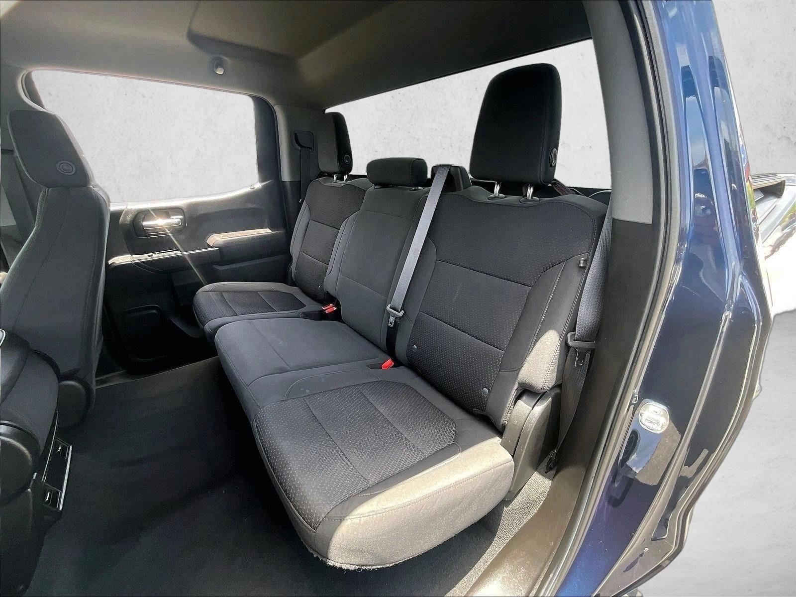 Used 2021 Northsky Blue Metallic Chevrolet Custom image 28