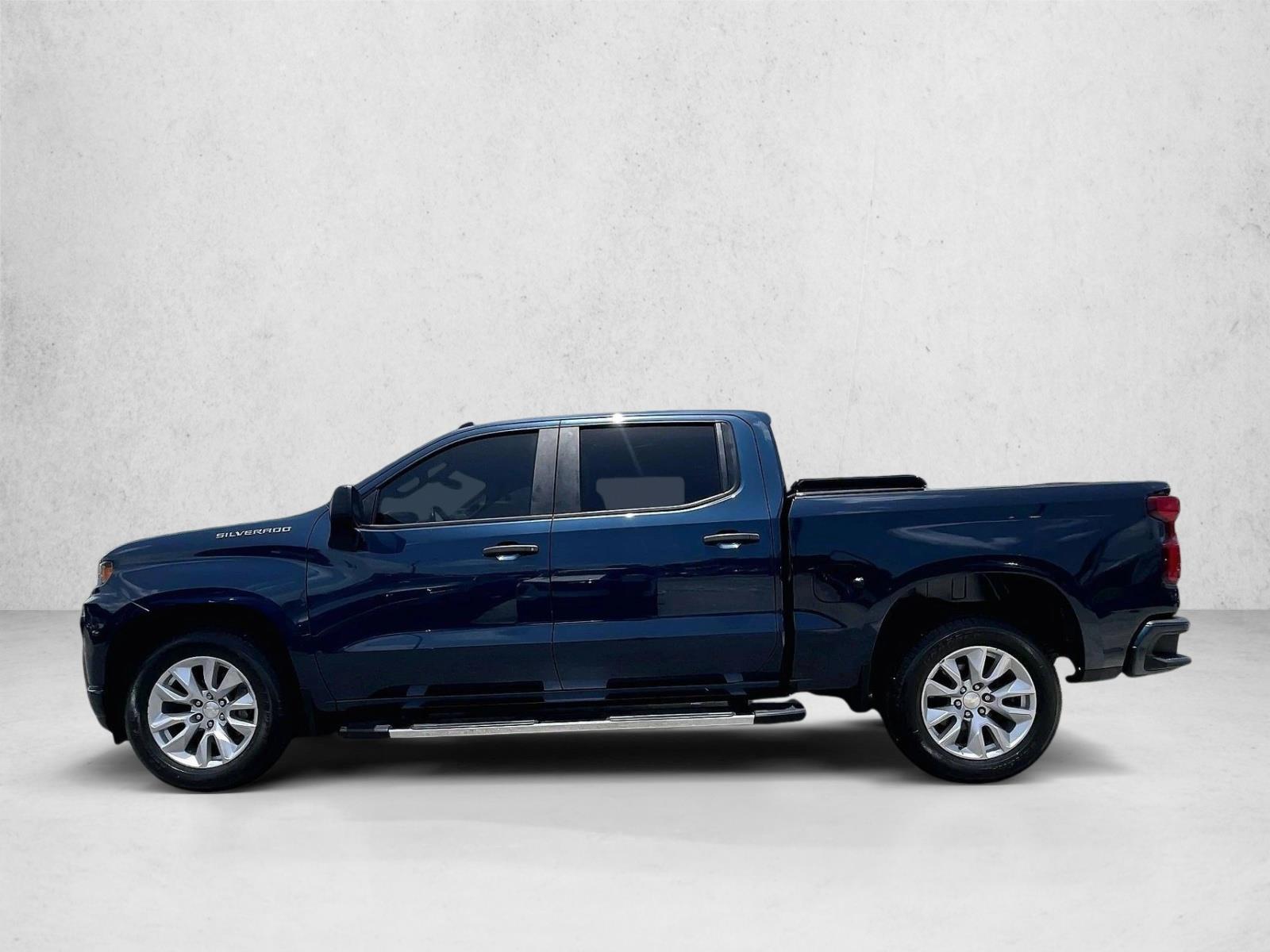 Used 2021 Northsky Blue Metallic Chevrolet Custom image 6