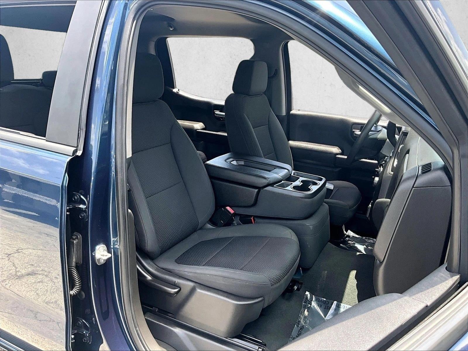 Used 2021 Northsky Blue Metallic Chevrolet Custom image 9
