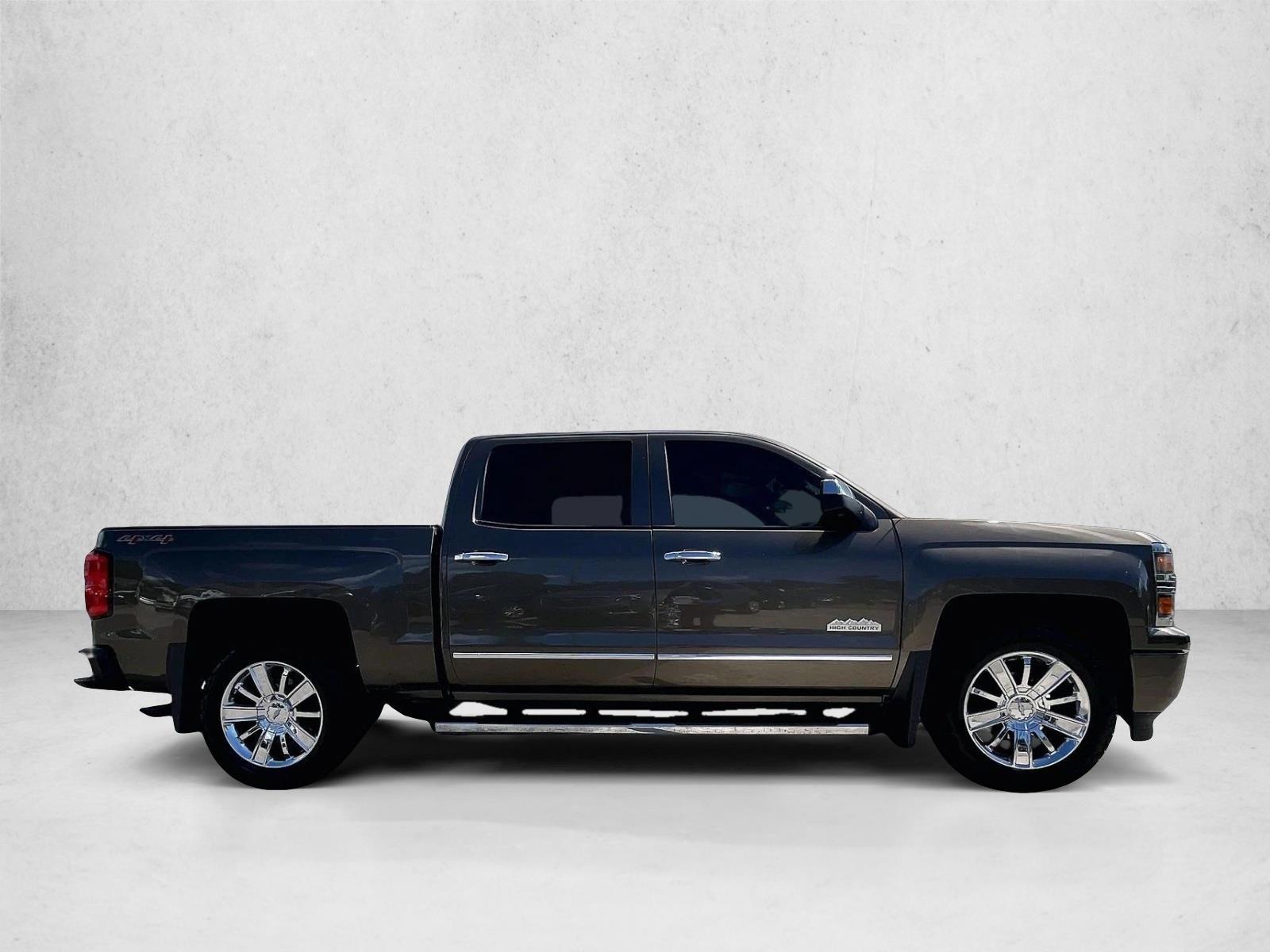Used 2014 Brownstone Metallic Chevrolet High Country image 3