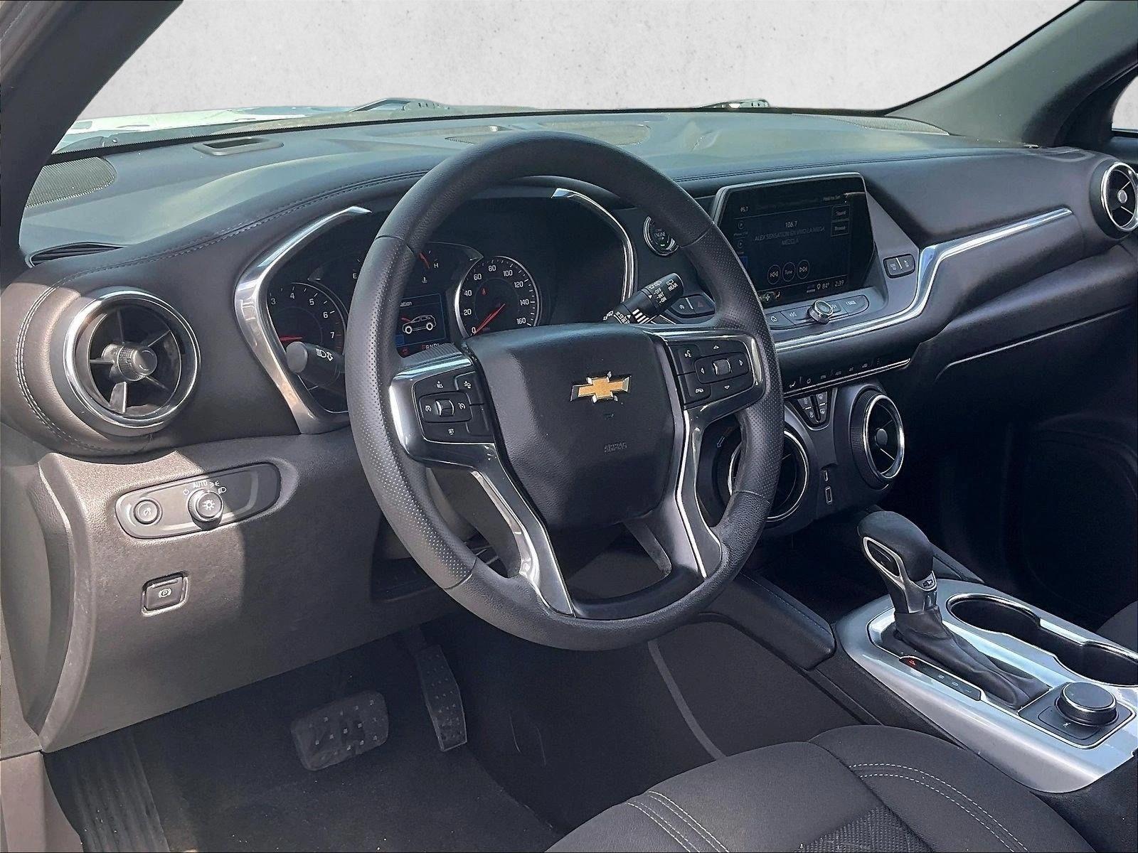 Used 2022 Silver Ice Metallic Chevrolet LT image 11