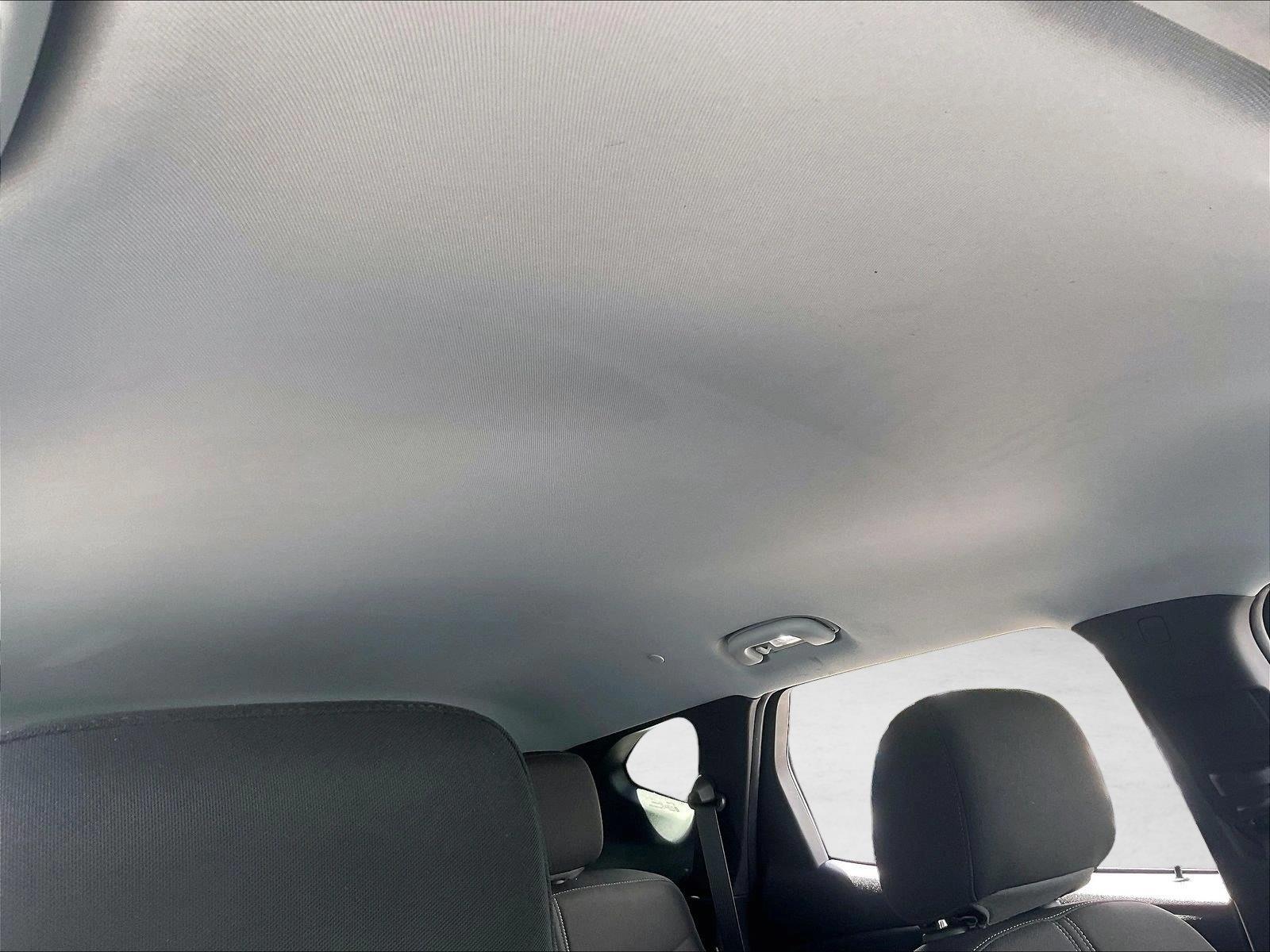 Used 2022 Silver Ice Metallic Chevrolet LT image 14