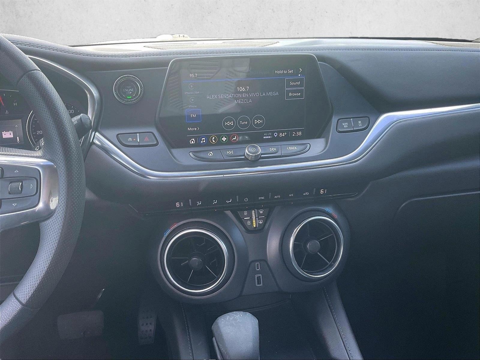 Used 2022 Silver Ice Metallic Chevrolet LT image 6