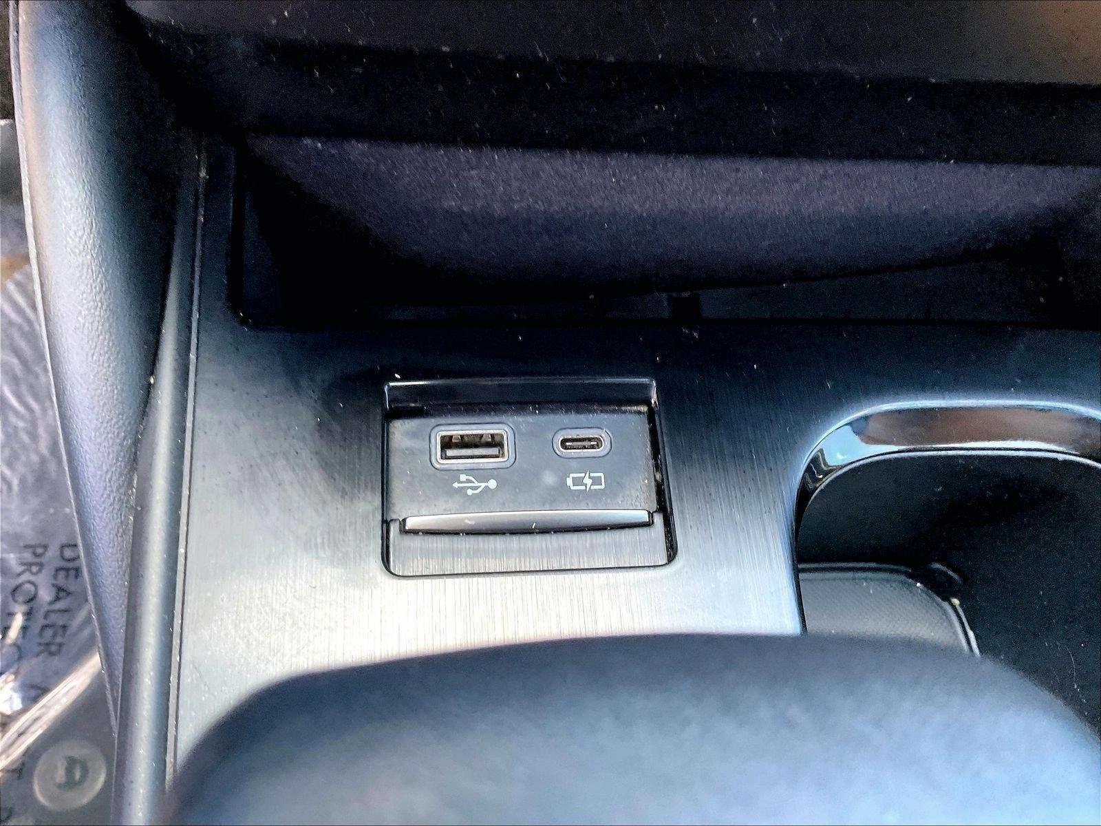 Used 2023 Iridium Lexus ES 350 image 26