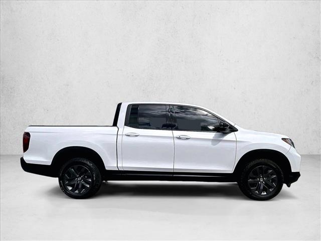 View vehicle photo 5
