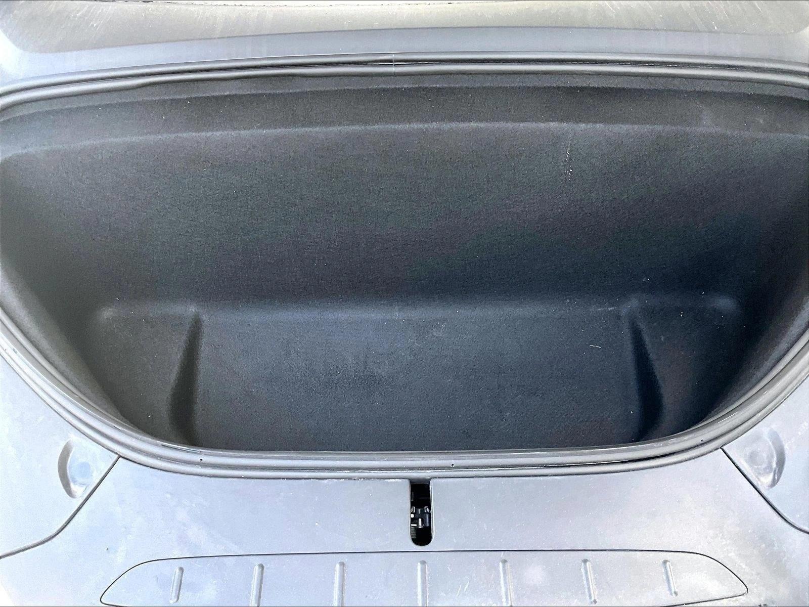 Used 2023 White Tesla Standard Range image 11