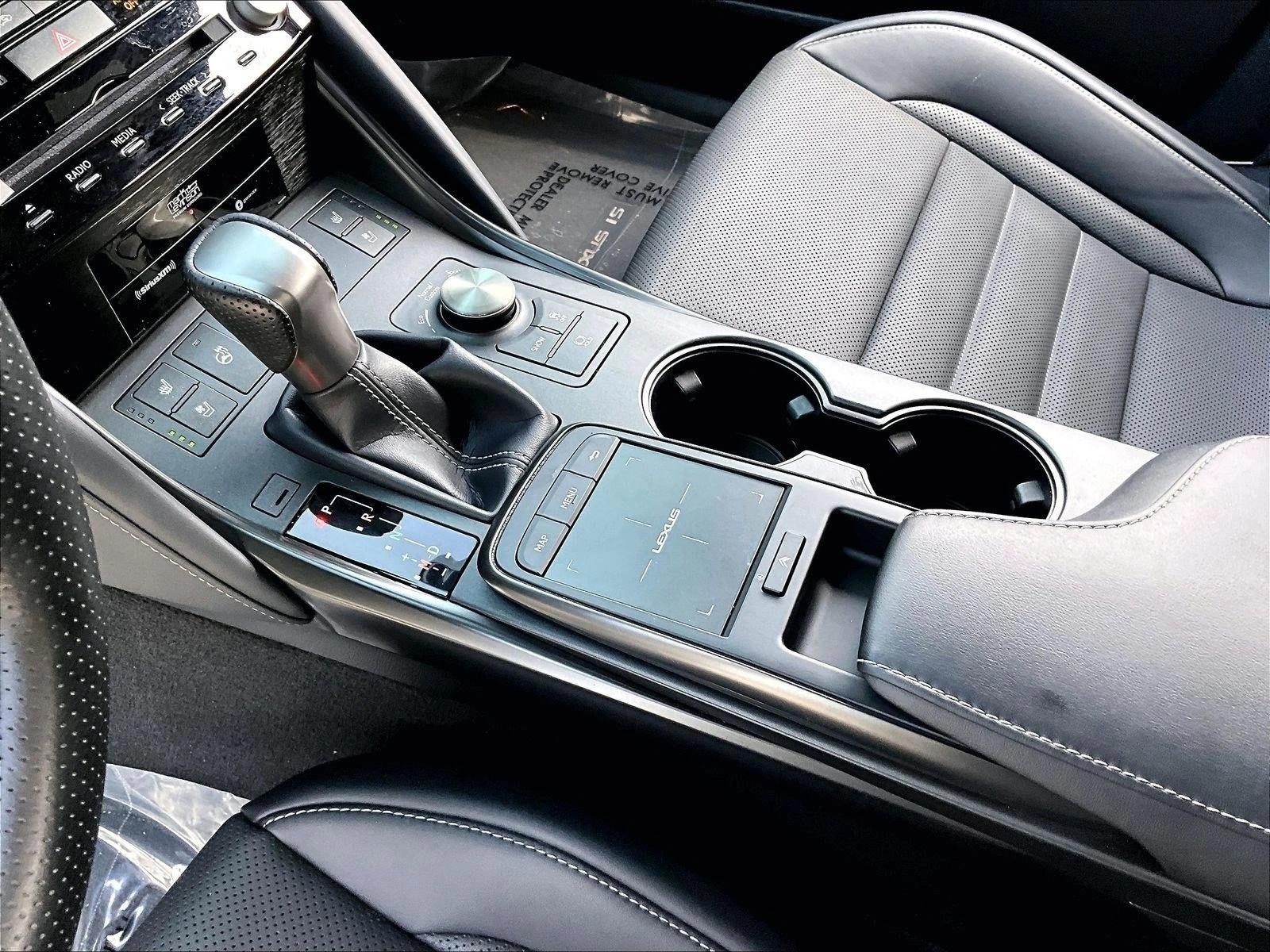Used 2024 Ultra White Lexus IS 500 F SPORT Performance Premium image 15