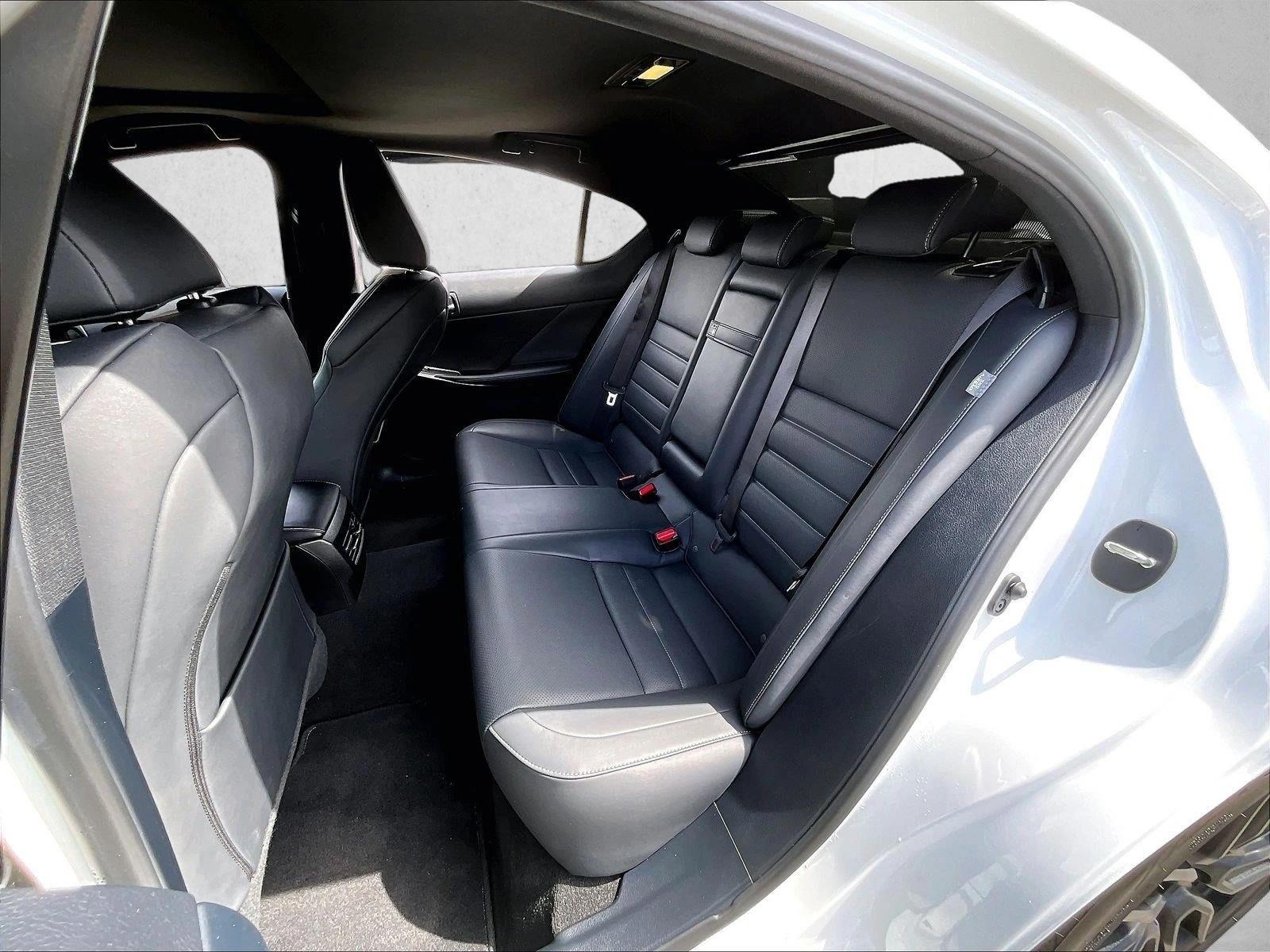 Used 2024 Ultra White Lexus IS 500 F SPORT Performance Premium image 28