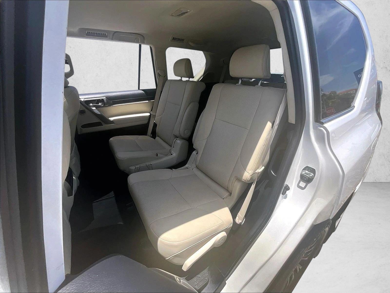 Used 2023 Eminent White Pearl Lexus GX 460 Premium image 28
