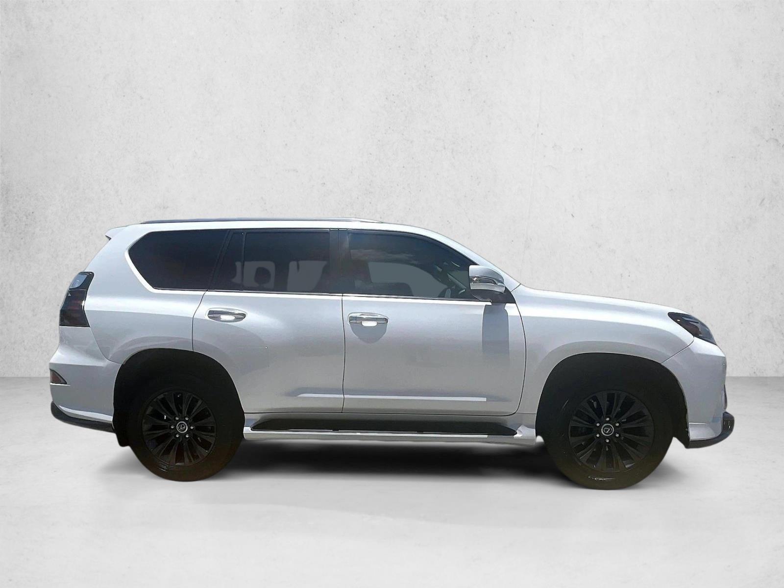Used 2023 Eminent White Pearl Lexus GX 460 Premium image 5