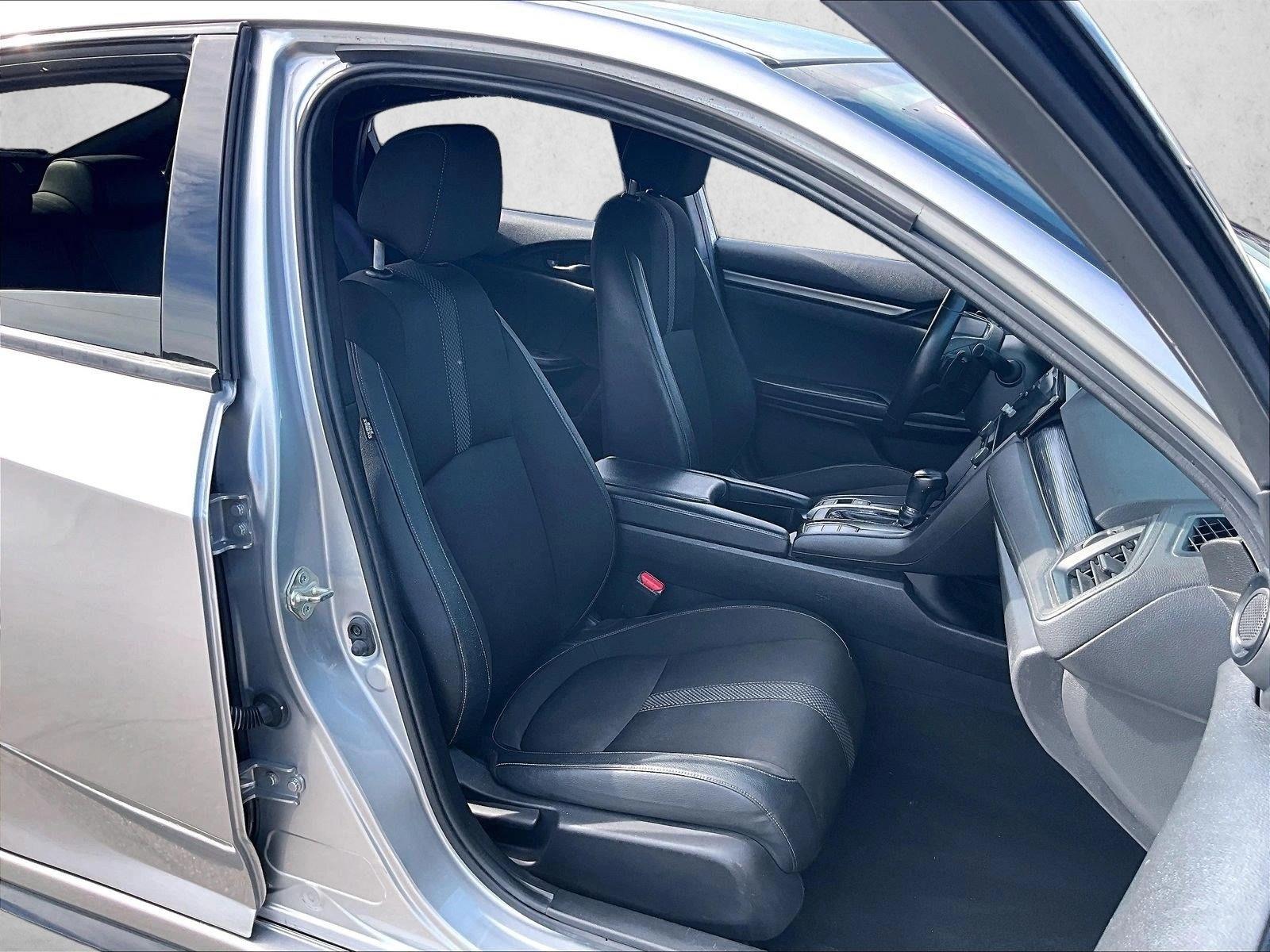 Used 2021 Lunar Silver Metallic Honda Sport image 9