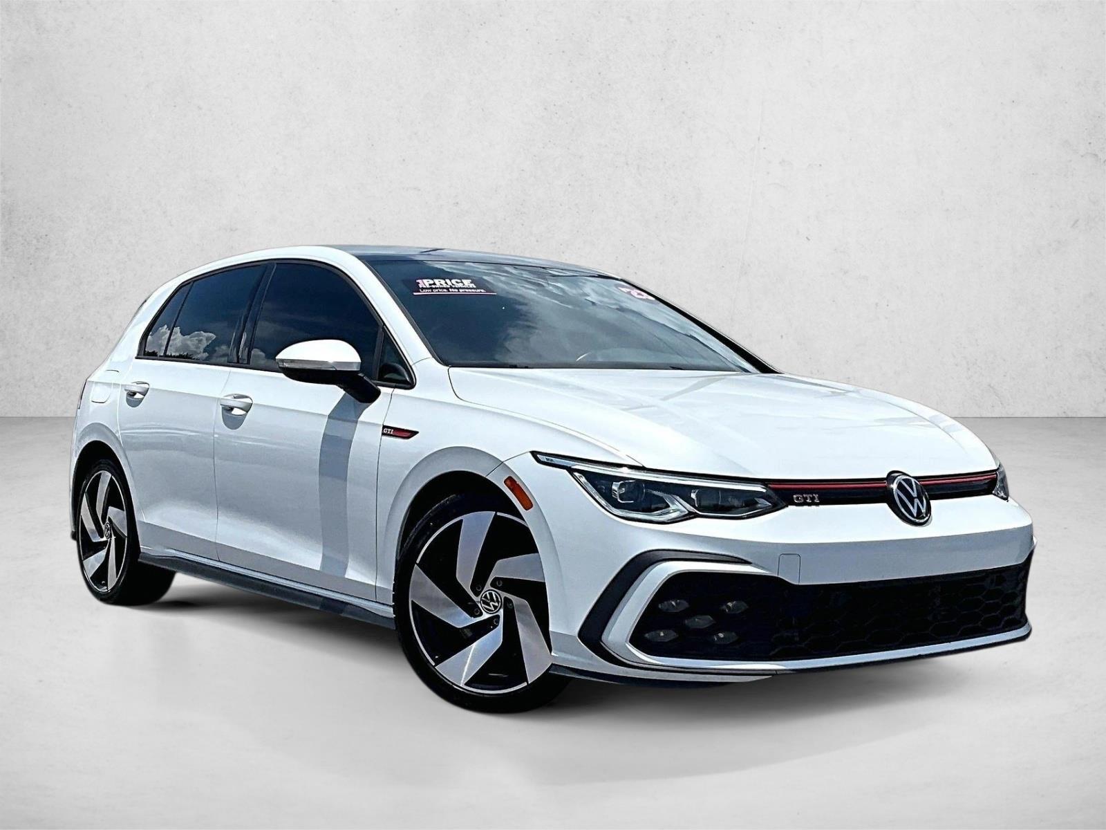 Used 2023 White Volkswagen S image 12