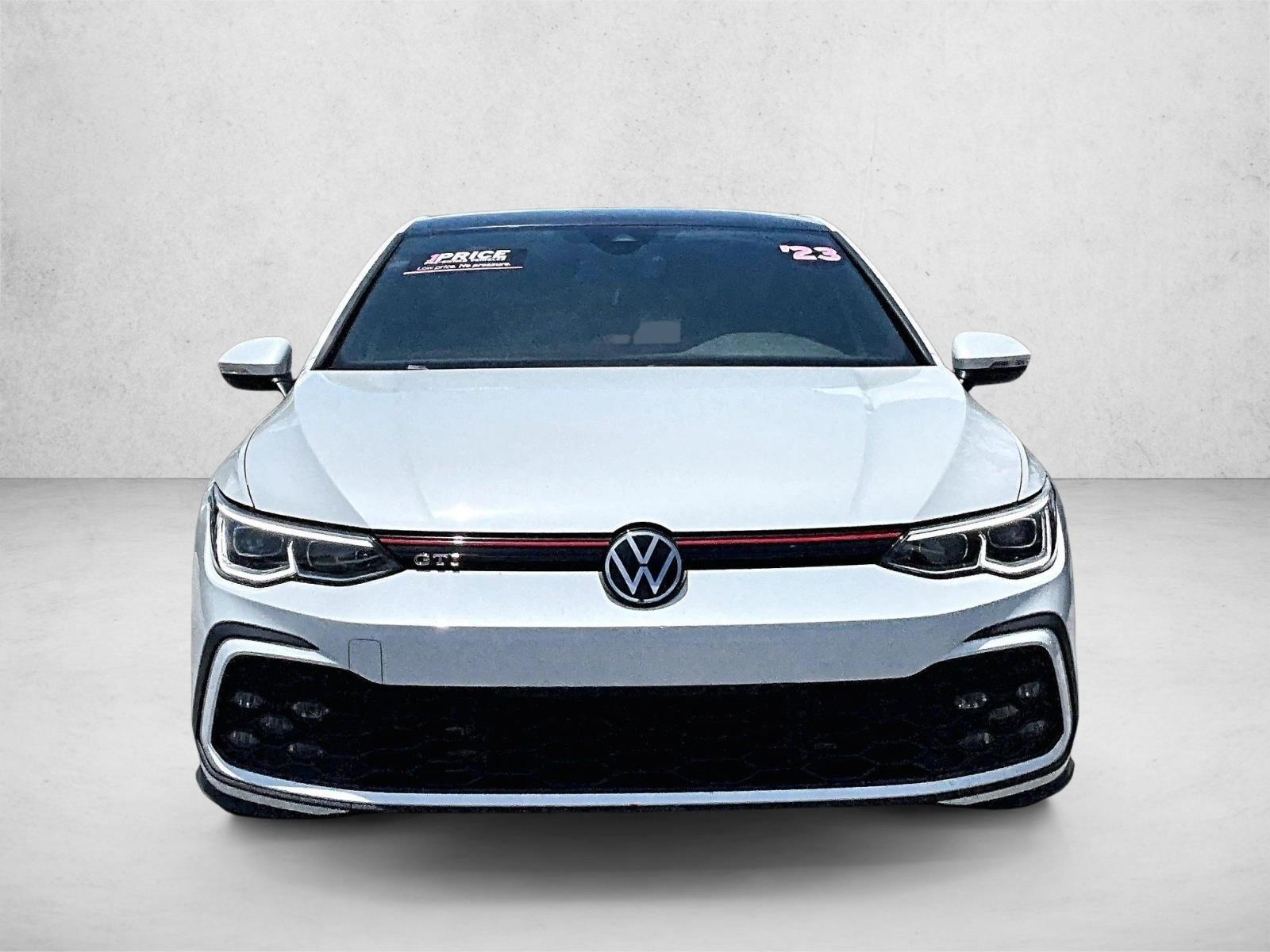 Used 2023 White Volkswagen S image 3