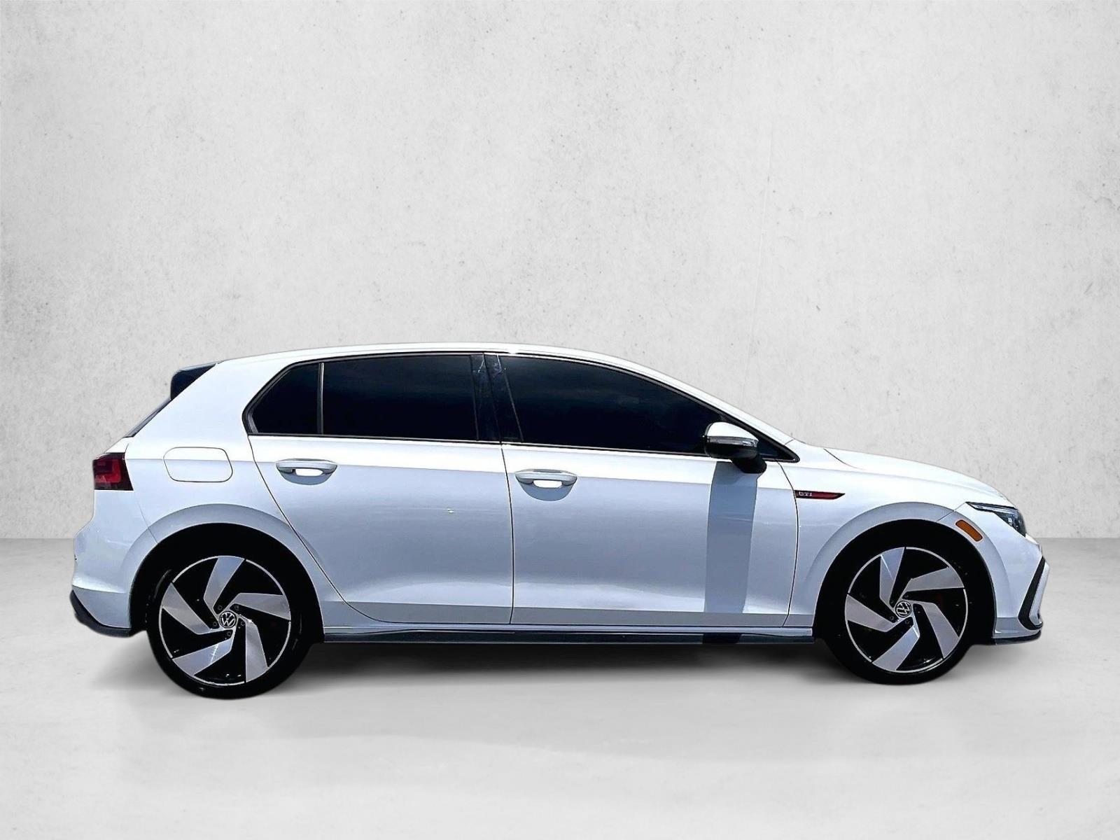 Used 2023 White Volkswagen S image 5