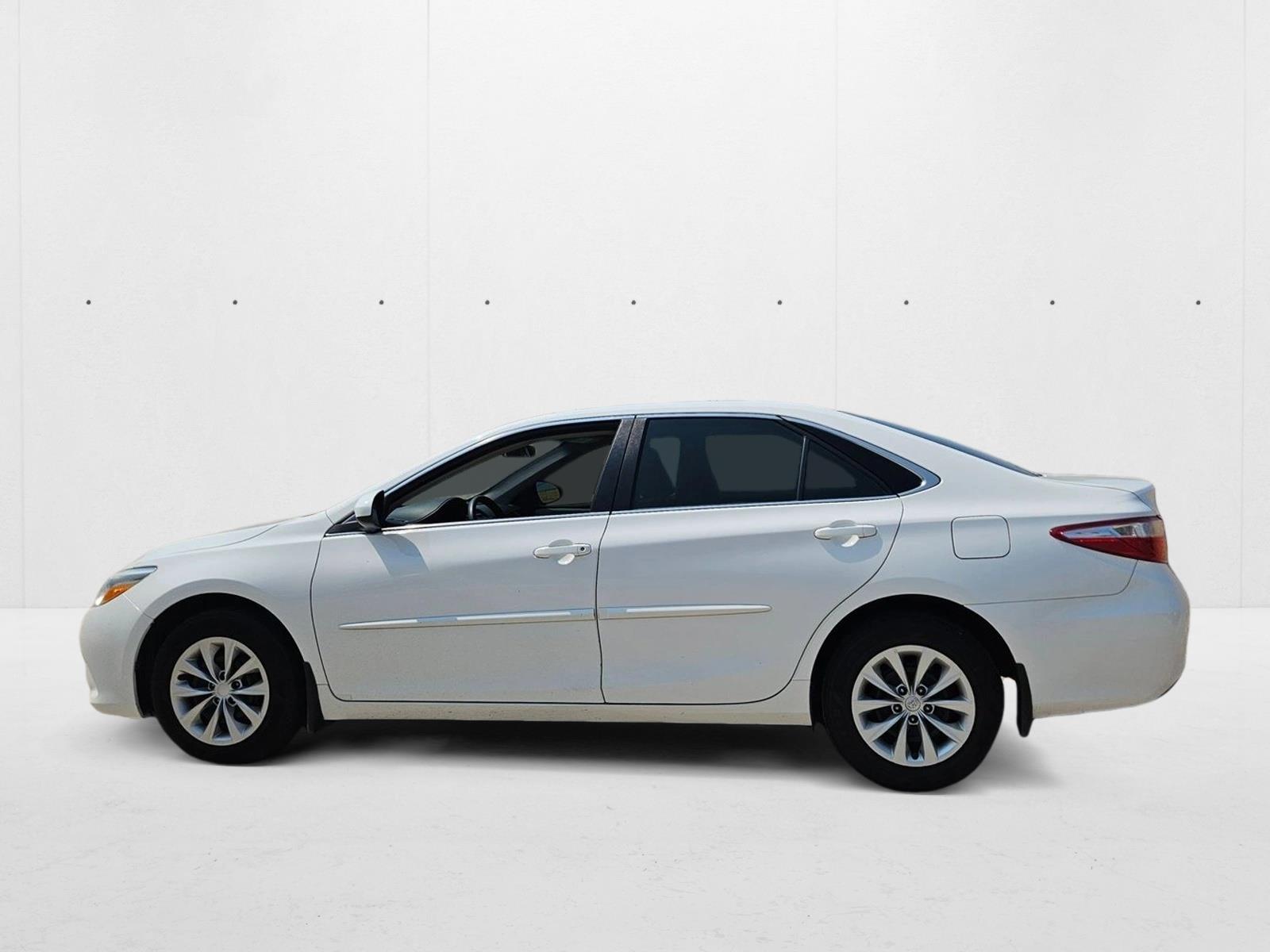 Thumbnail: 2017 Toyota Camry - 2