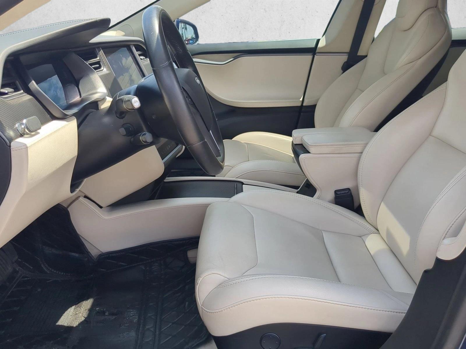 Used 2018 Blue Tesla 75D image 16