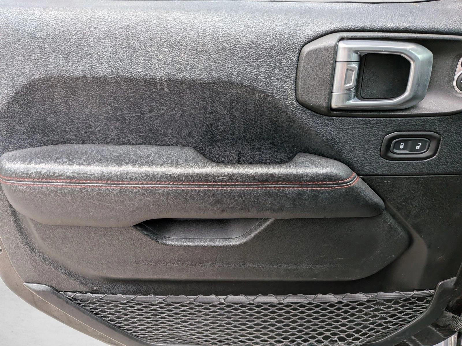 Used 2019 Granite Crystal Metallic Clearcoat Jeep Rubicon image 10