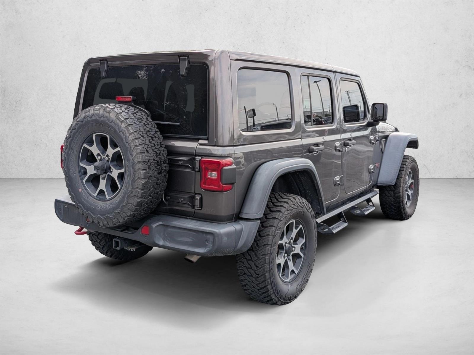 Used 2019 Granite Crystal Metallic Clearcoat Jeep Rubicon image 6