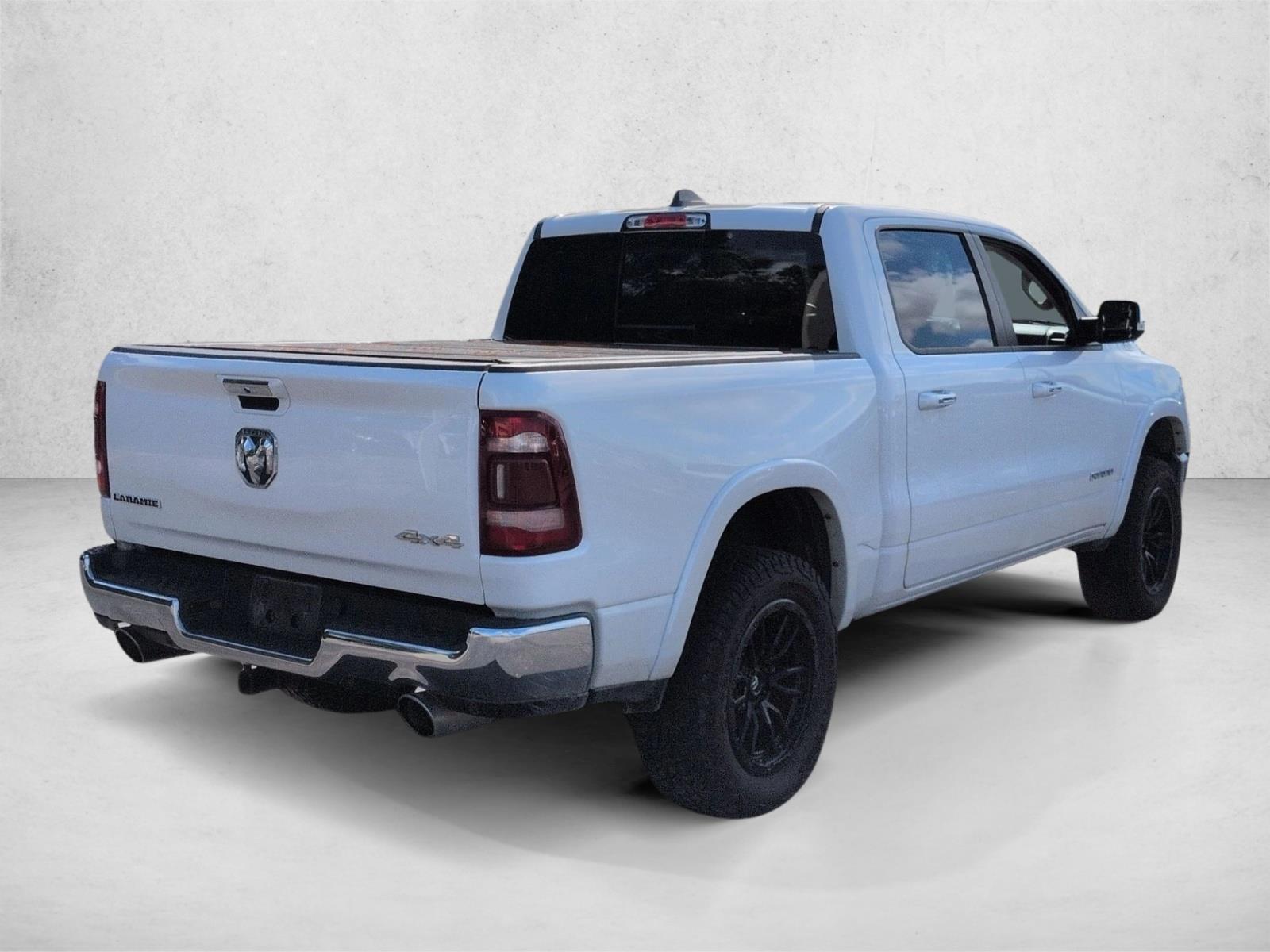 Used 2020 Ivory White Tri-Coat Pearlcoat Ram Laramie image 6