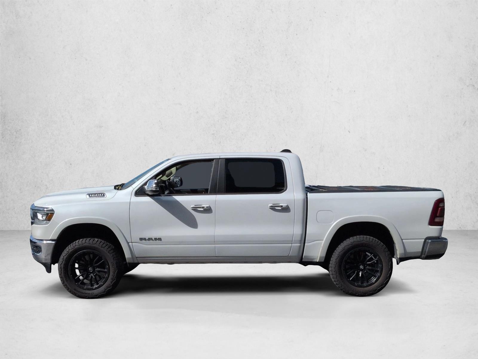 Used 2020 Ivory White Tri-Coat Pearlcoat Ram Laramie image 9