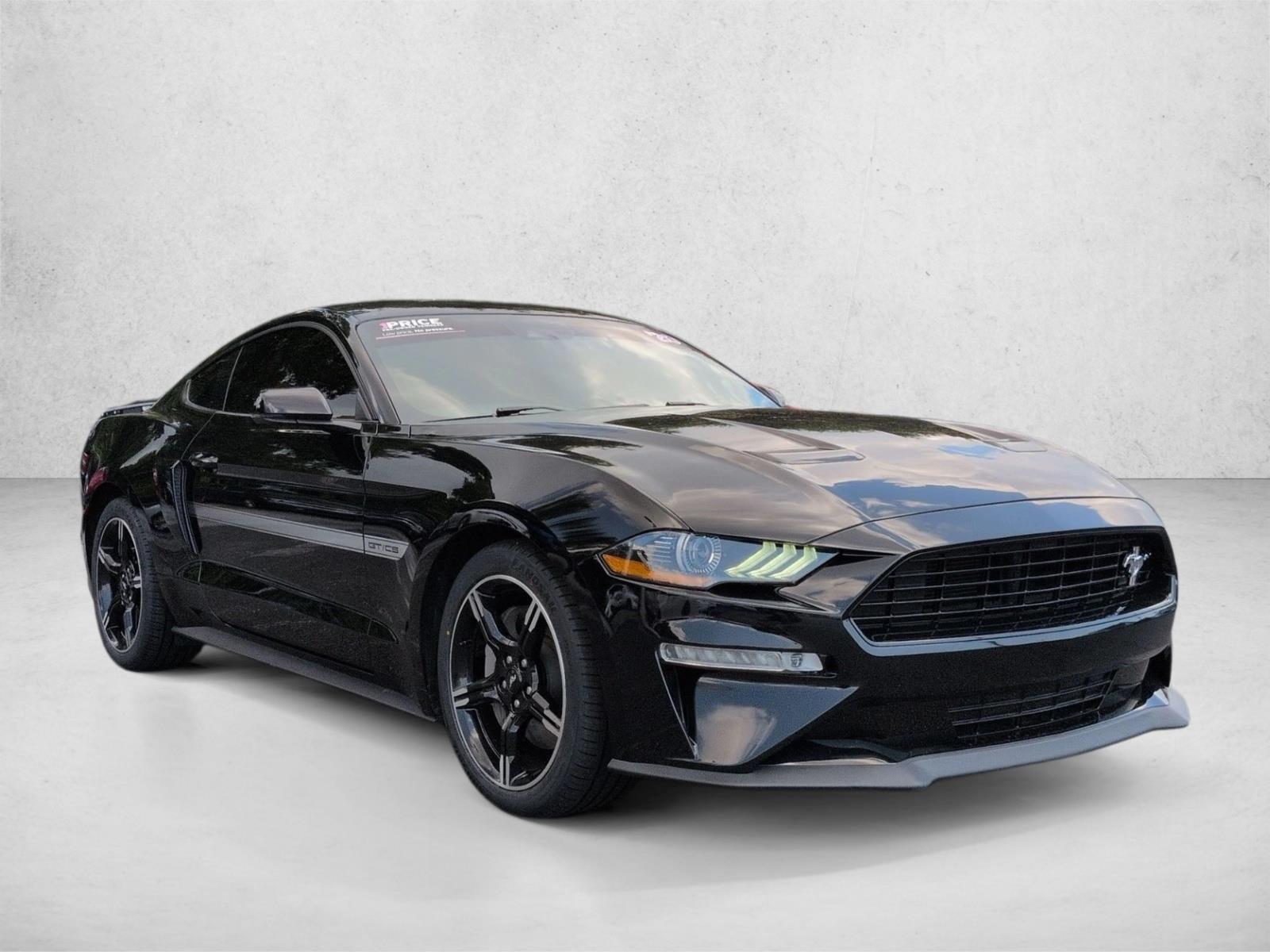 Used 2020 Shadow Black Ford GT Premium image 3