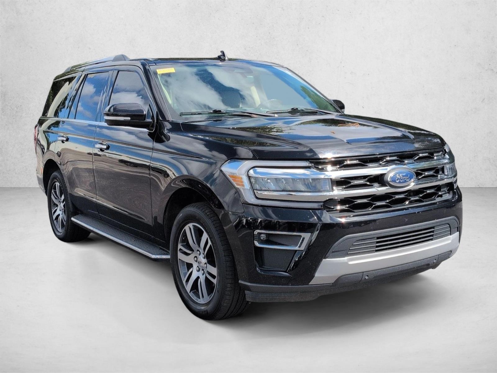 Used 2022 Agate Black Metallic Ford Limited image 4