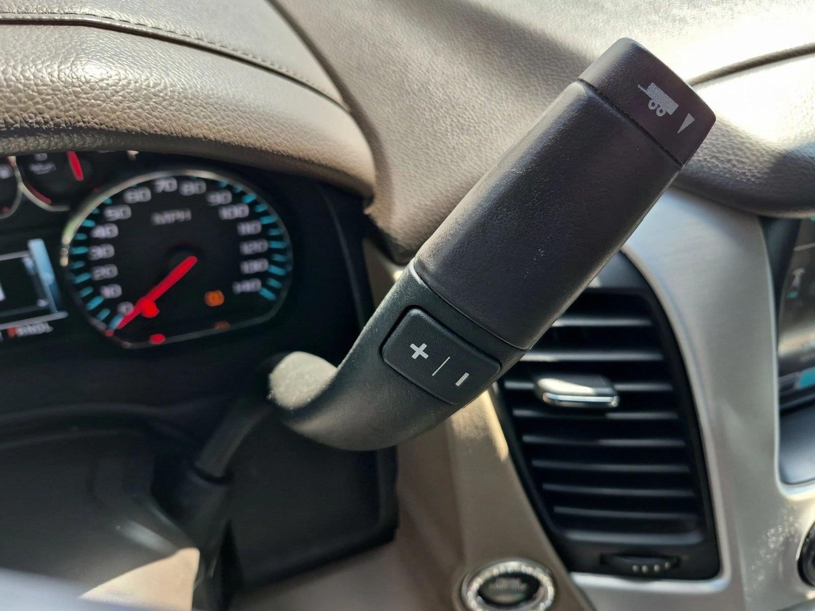 Used 2018 Onyx Black GMC SLT image 10