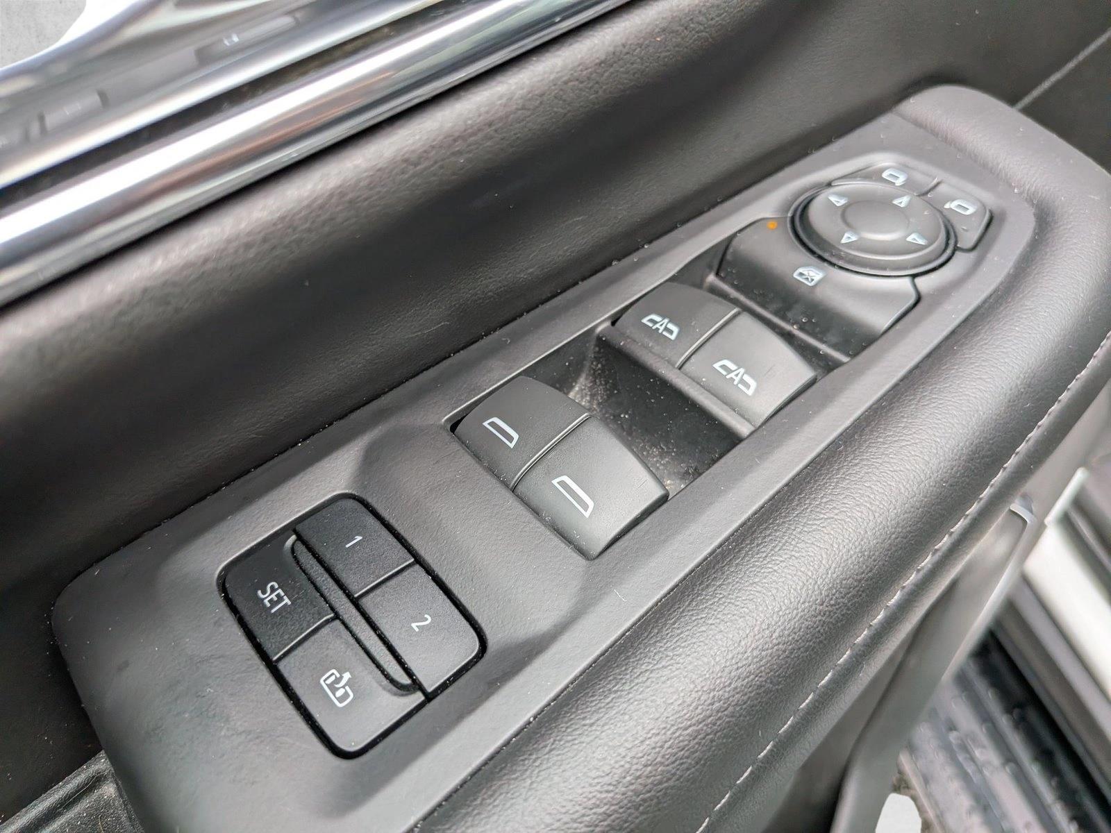 Used 2023 Summit White Chevrolet LT image 11