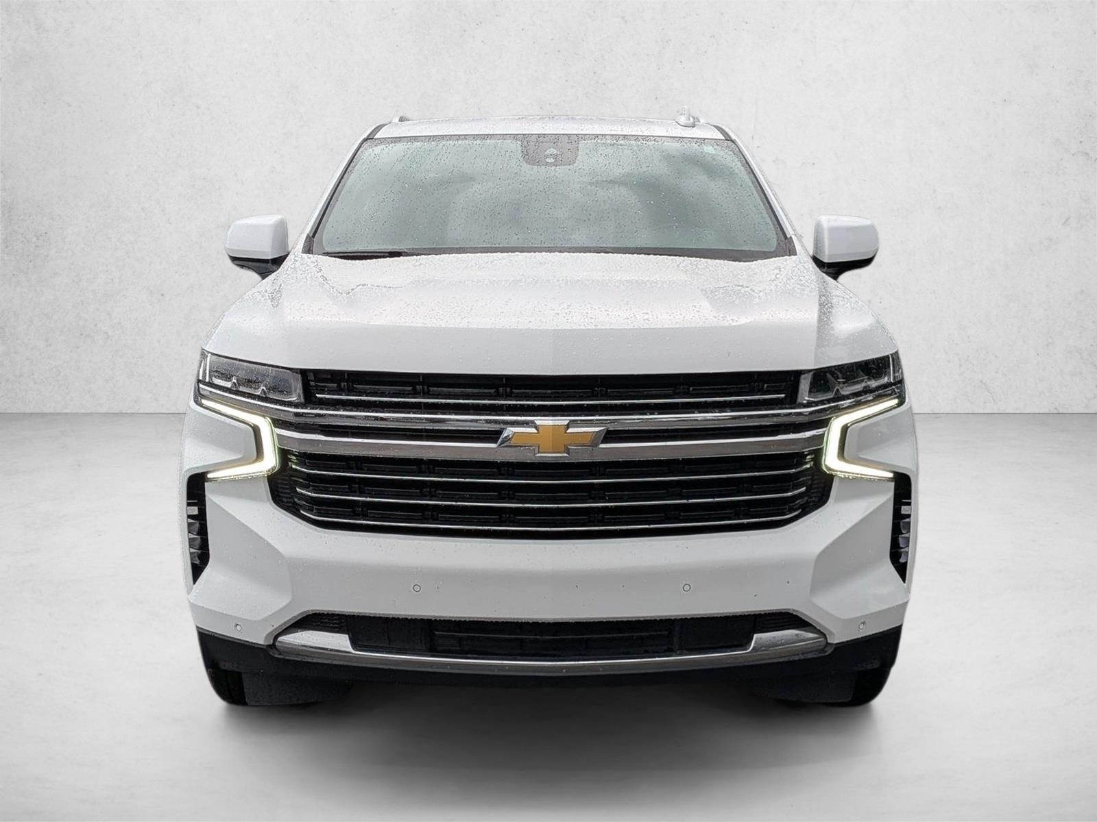 Used 2023 Summit White Chevrolet LT image 3