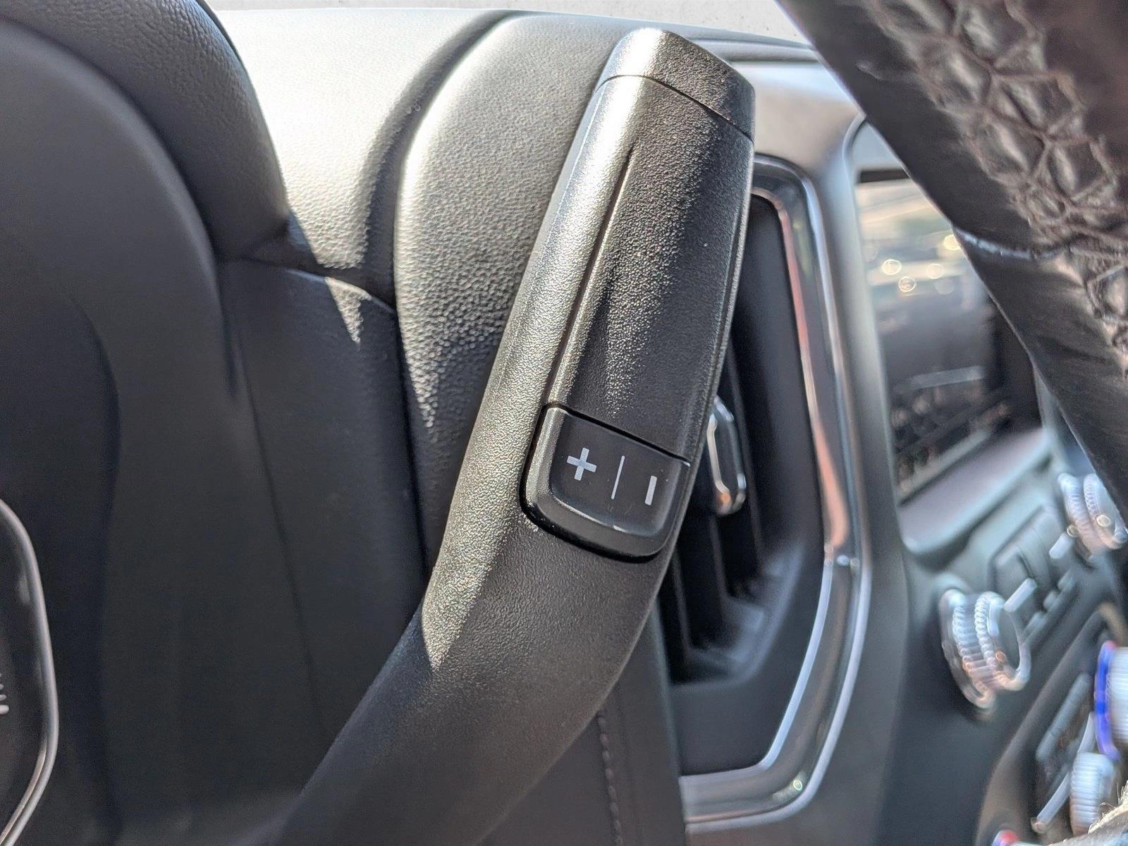 Used 2022 Onyx Black GMC Denali image 12
